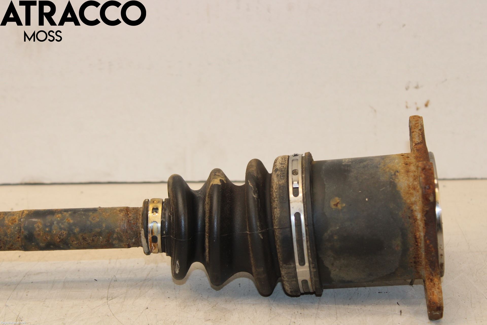Toyota YARIS CROSS XP21 21- Drivaxel Bak Vänster