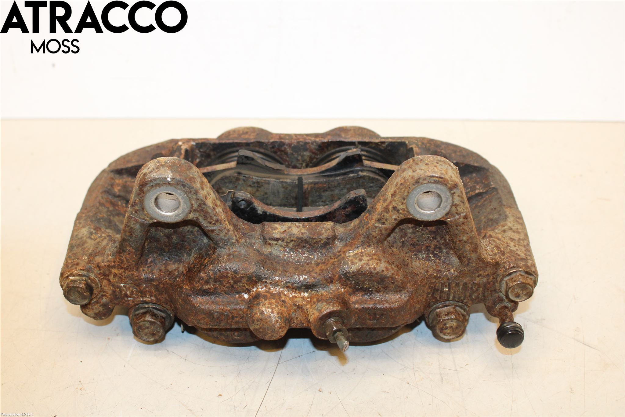 Toyota LANDCRUISER Bromsok Fram Höger