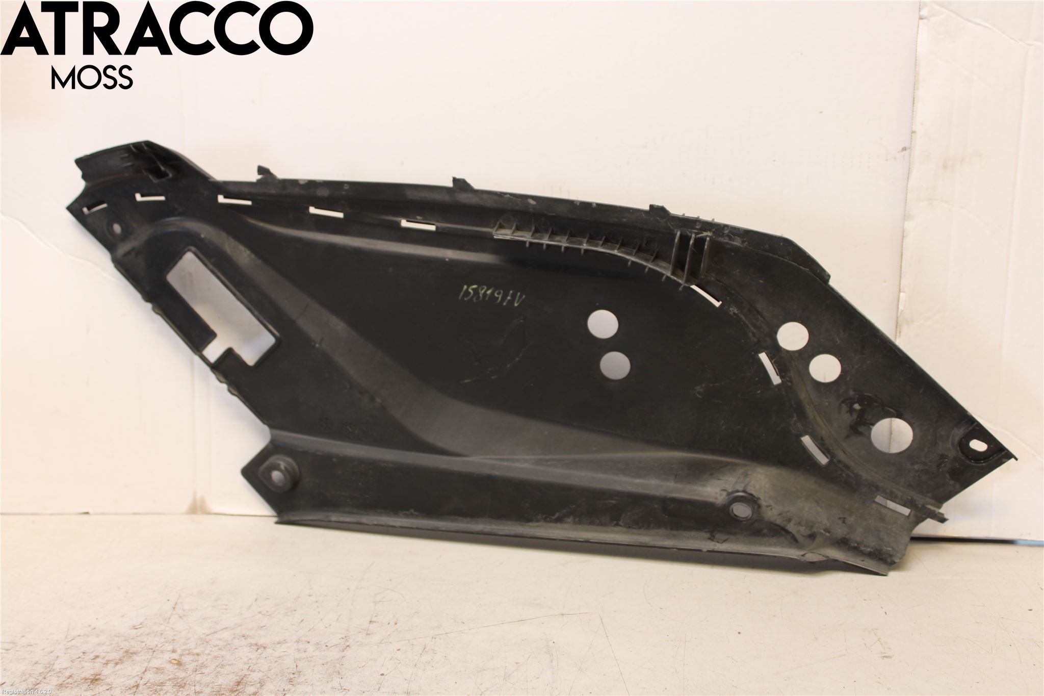 Volvo XC90/RECHARGE 16- Täckplast Front