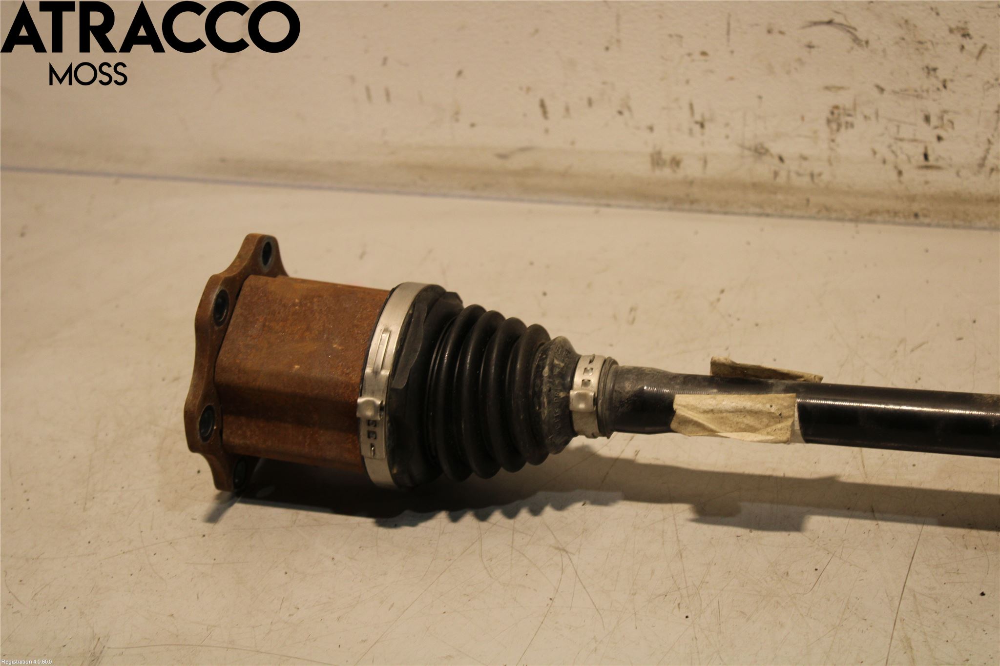 Volkswagen VW T-ROC 18- Drivaxel Fram Höger