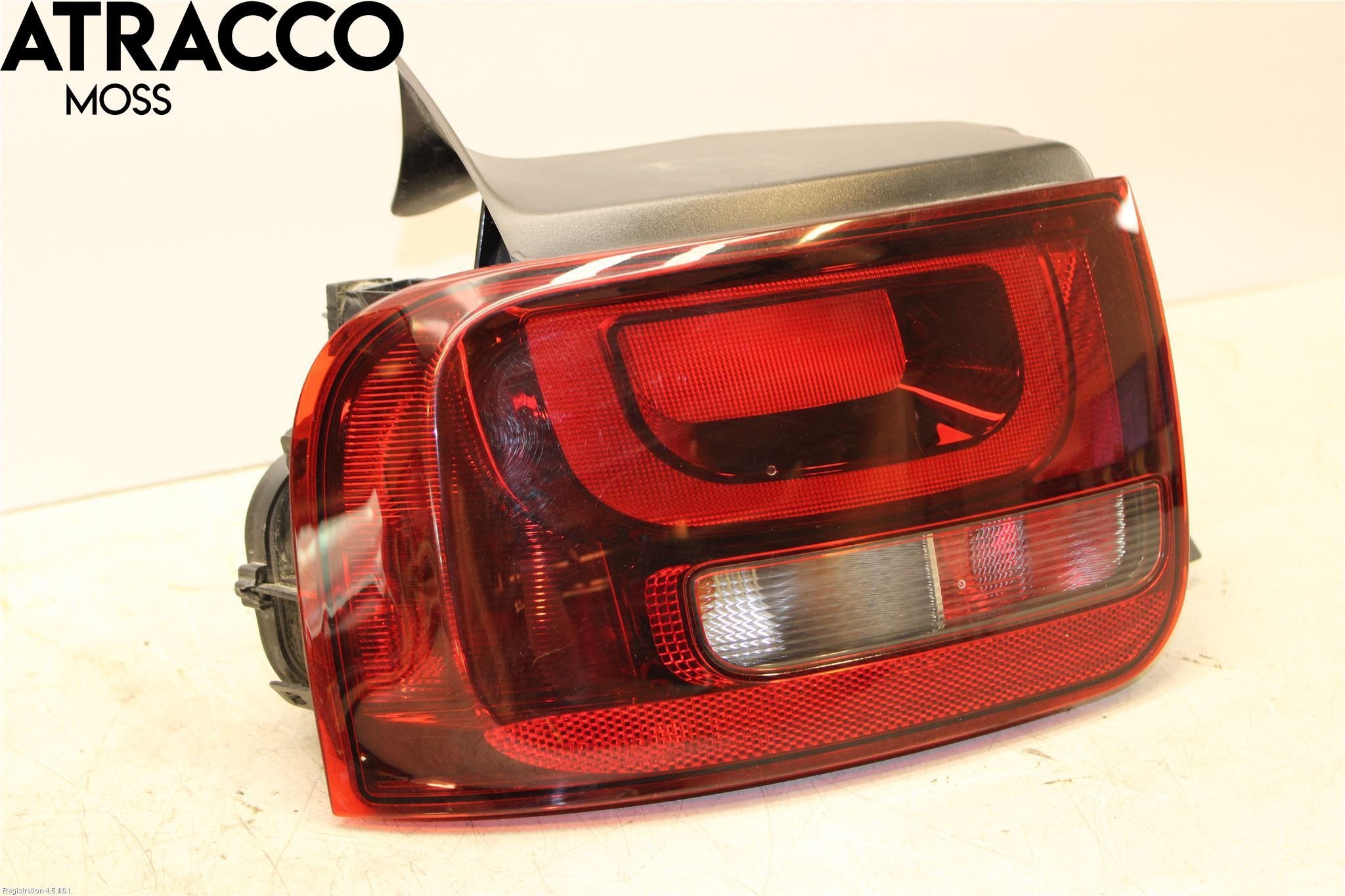 Citroen C4 CACTUS 14-20 Bakljus Vänster