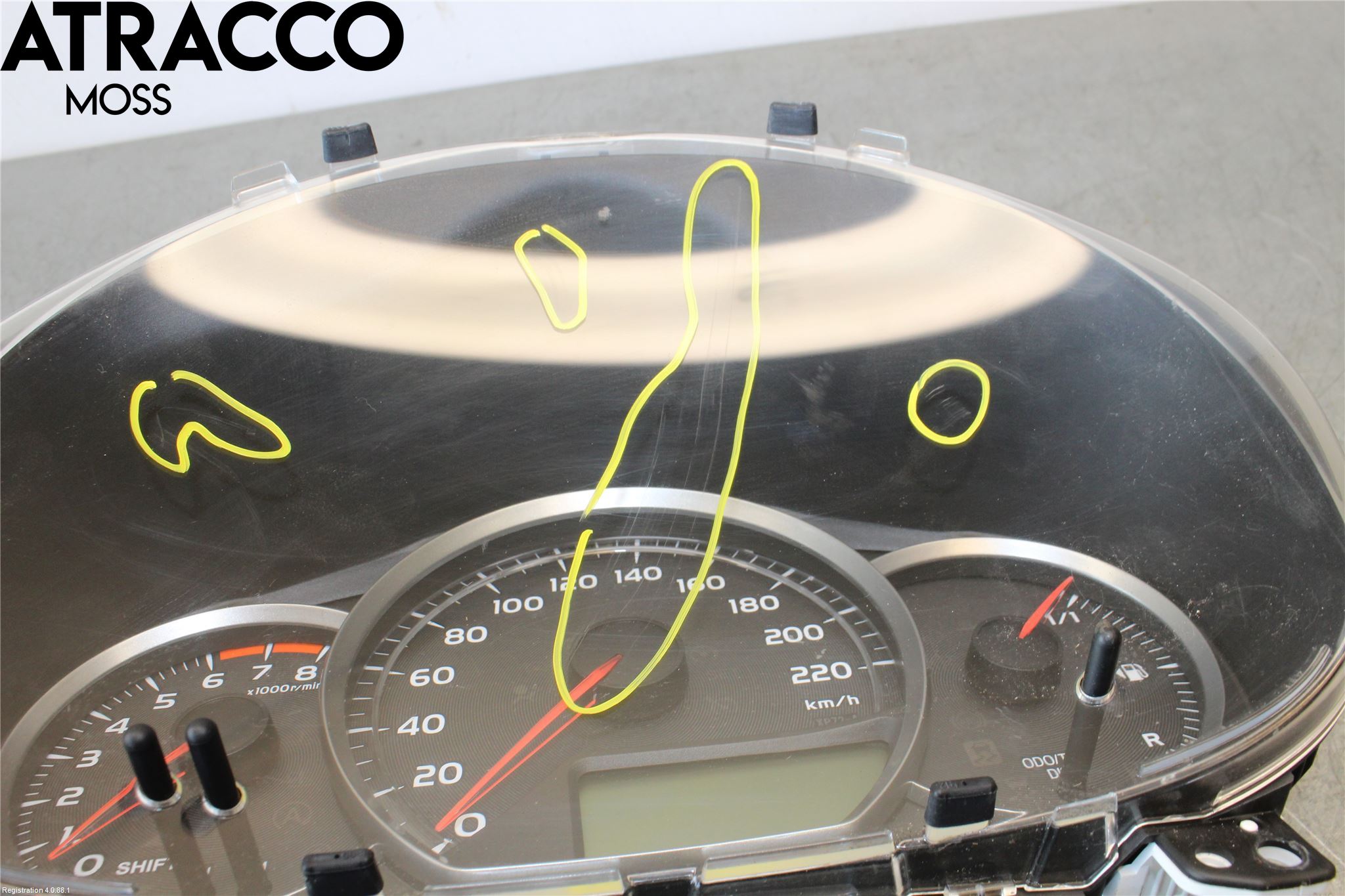 Toyota YARIS XP130 12-14 Instrumentkonsoll Mitt