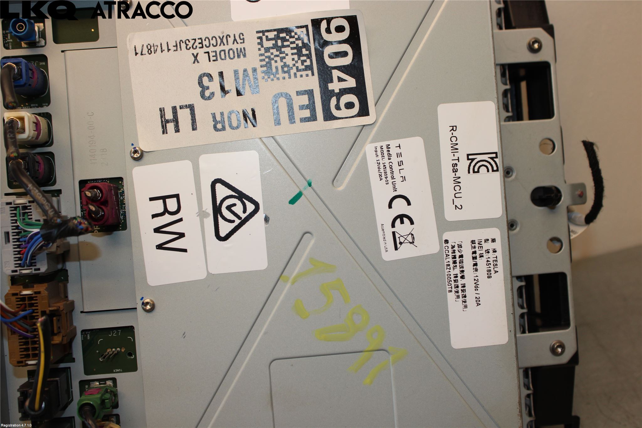 Tesla MODEL X 16- Multifunktionsdisplay
