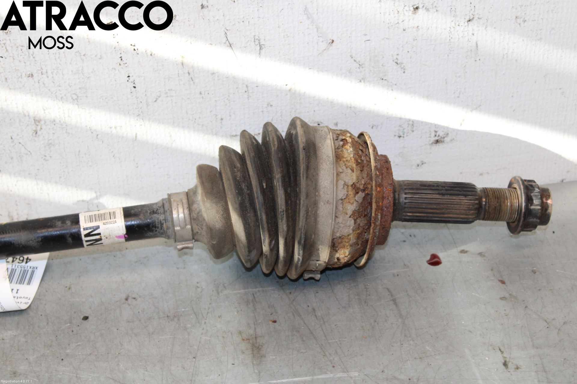 Toyota YARIS XP130 12-14 Drivaxel Fram Vänster