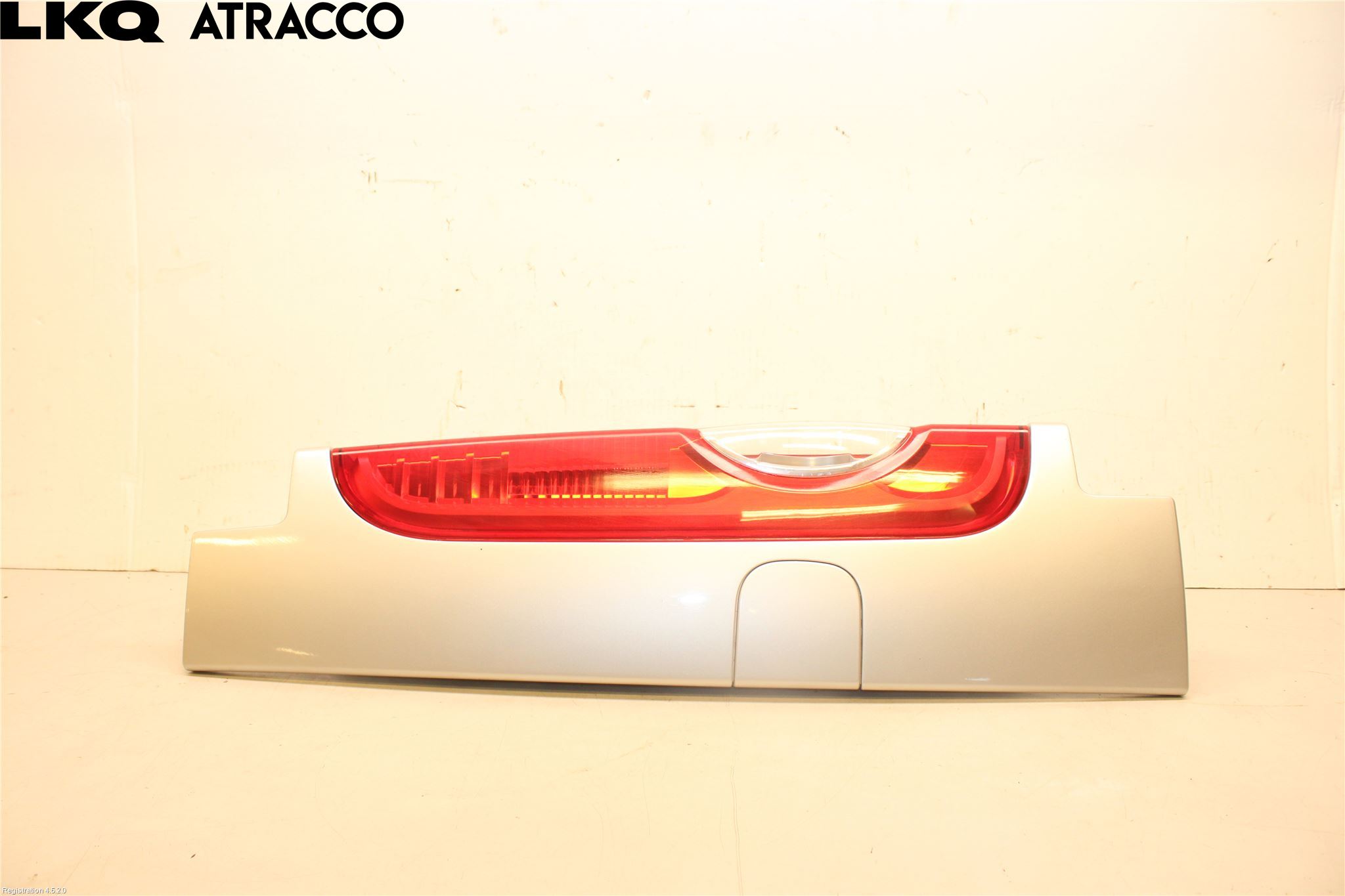 Opel VIVARO 01-14 Bakljus Vänster