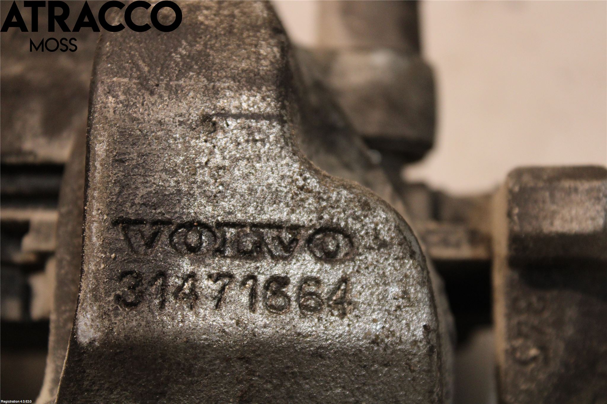 Volvo V90 17->> Bromsok Fram Höger