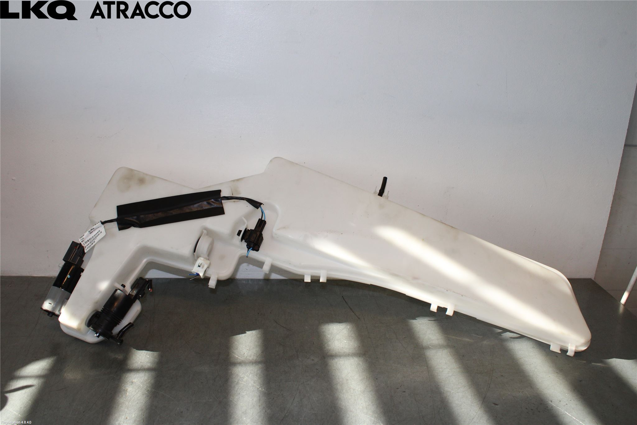 Nissan NP300 Spolartank Vindruta