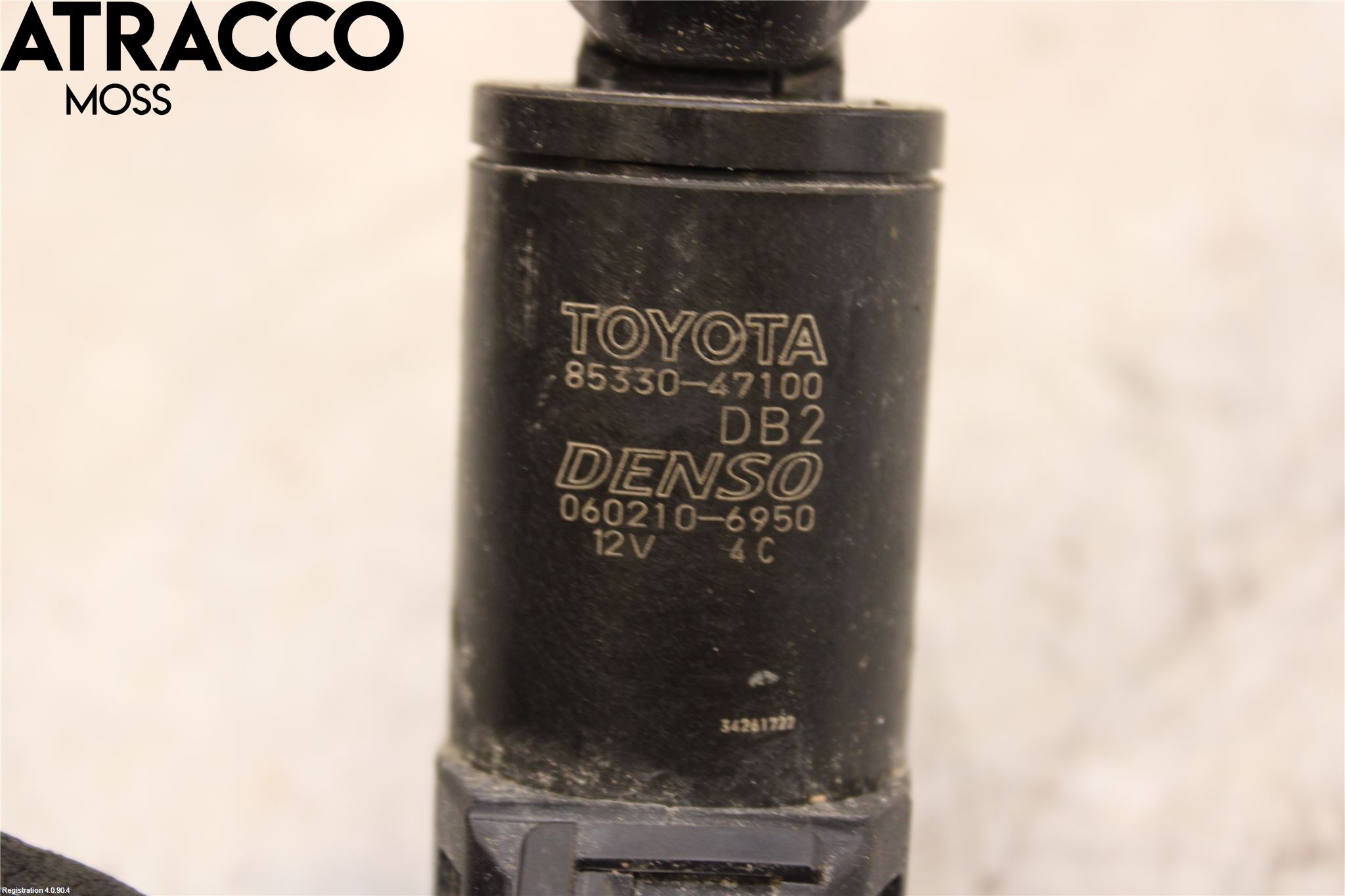 Toyota RAV4 19- Spolarpump Vindruta
