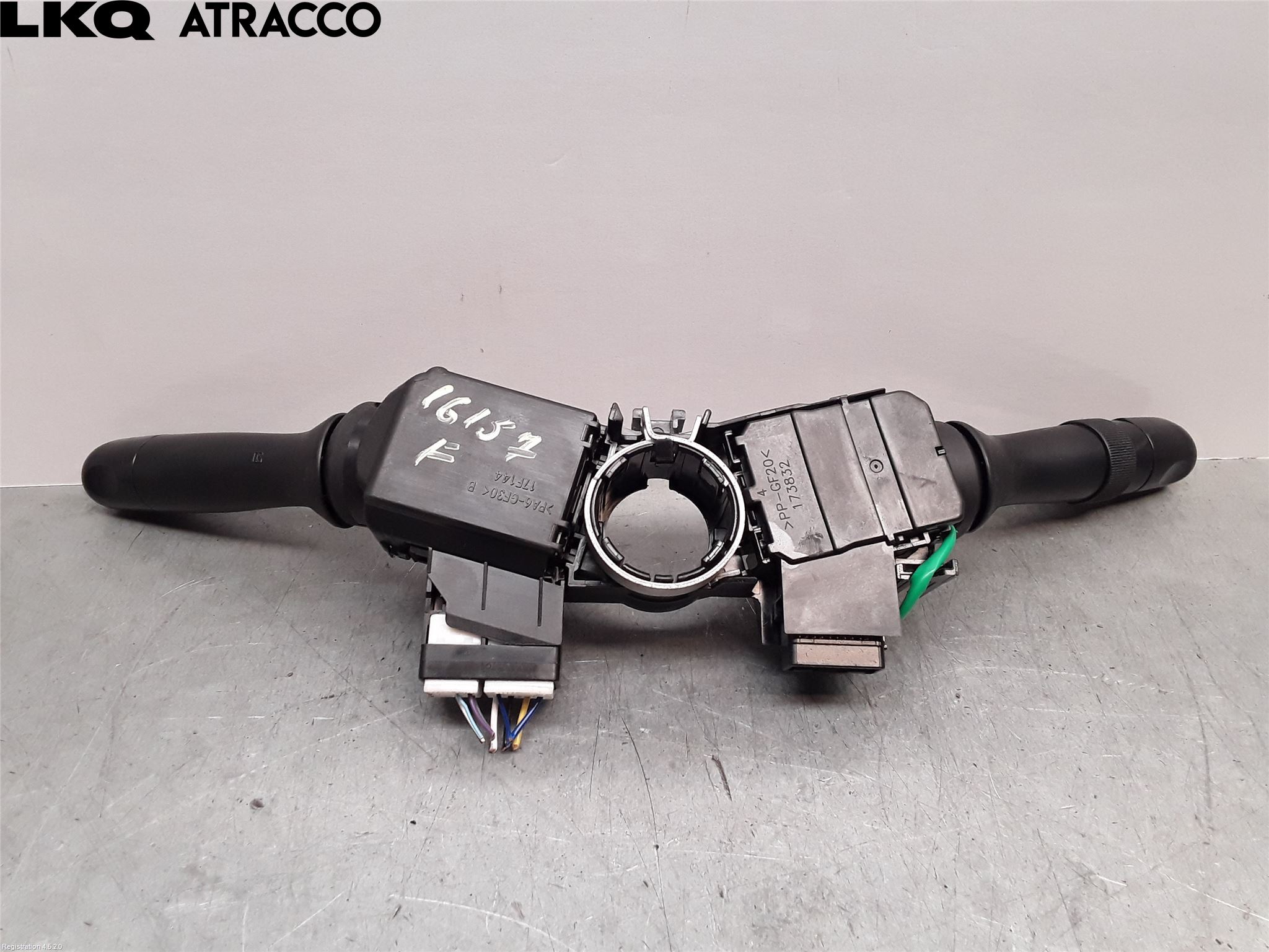 Toyota YARIS XP130 15-20 Spakcentral