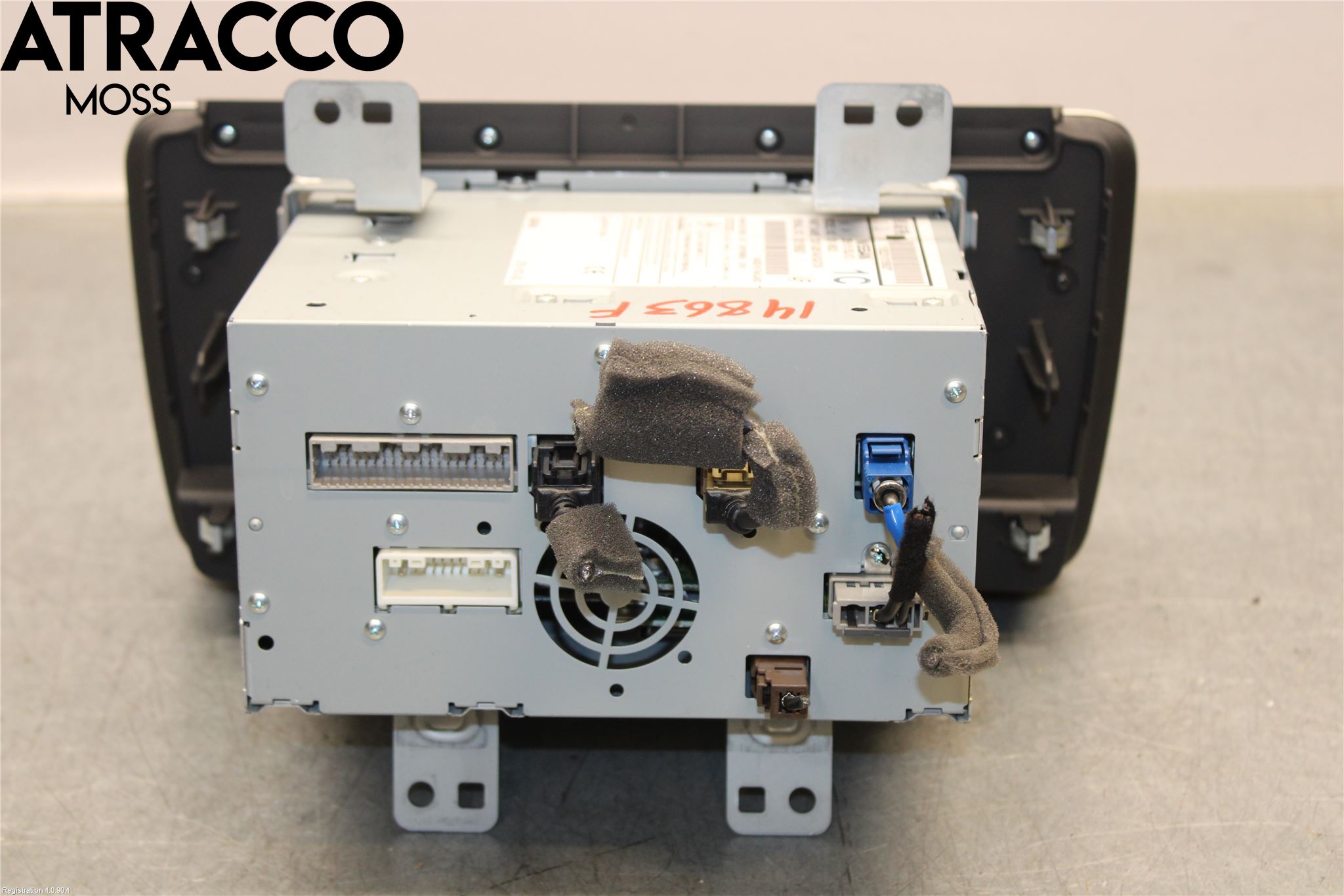Nissan LEAF 18- Radio