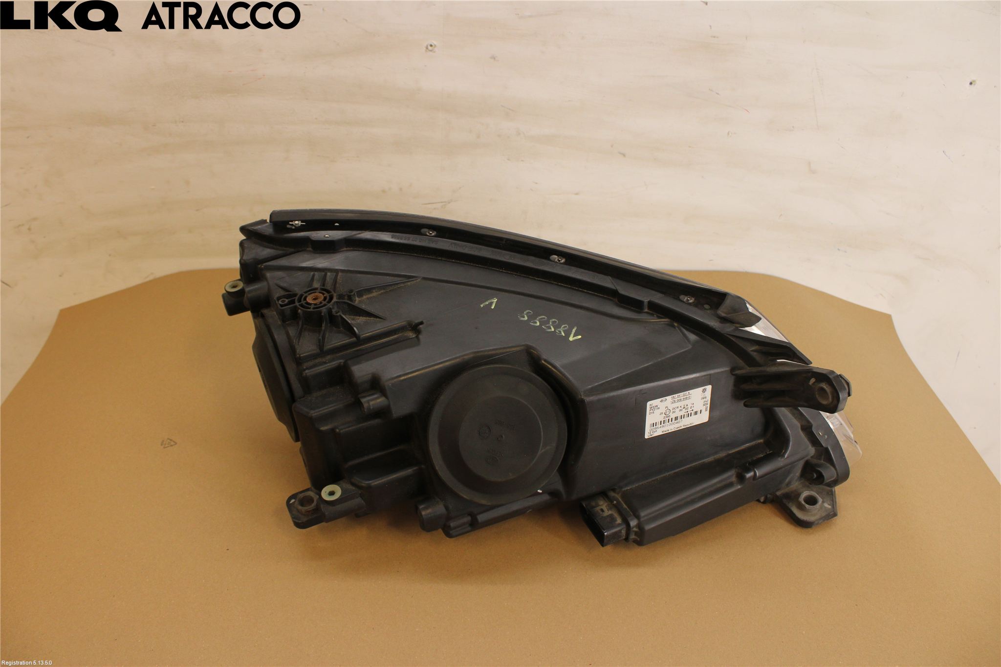 Volkswagen VW TIGUAN 07-16 Strålkastare Vänster