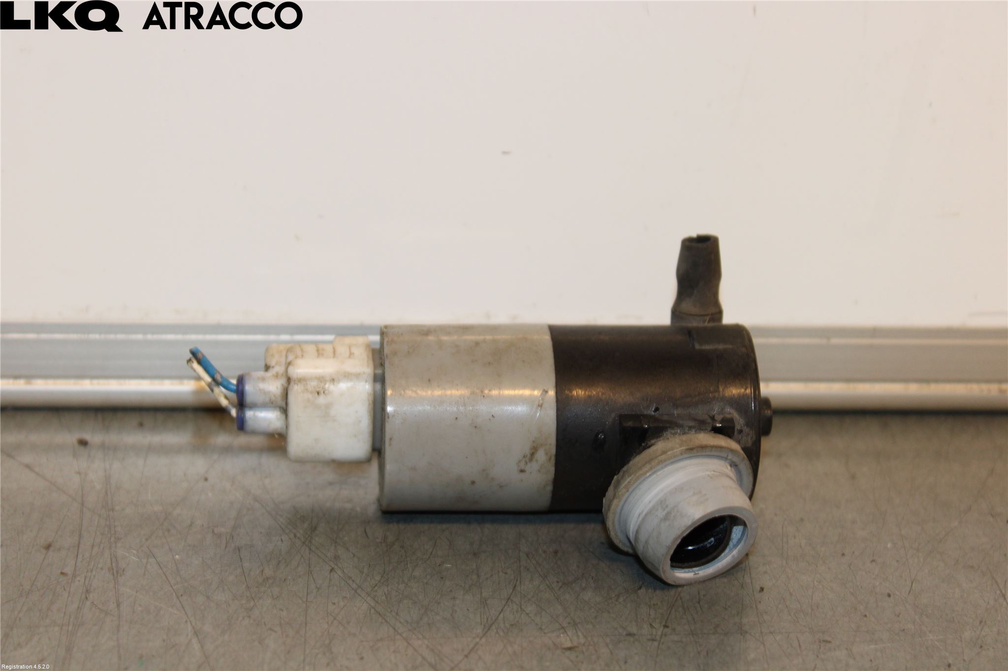 Toyota AURIS 10-12 Spolarpump Baklucka