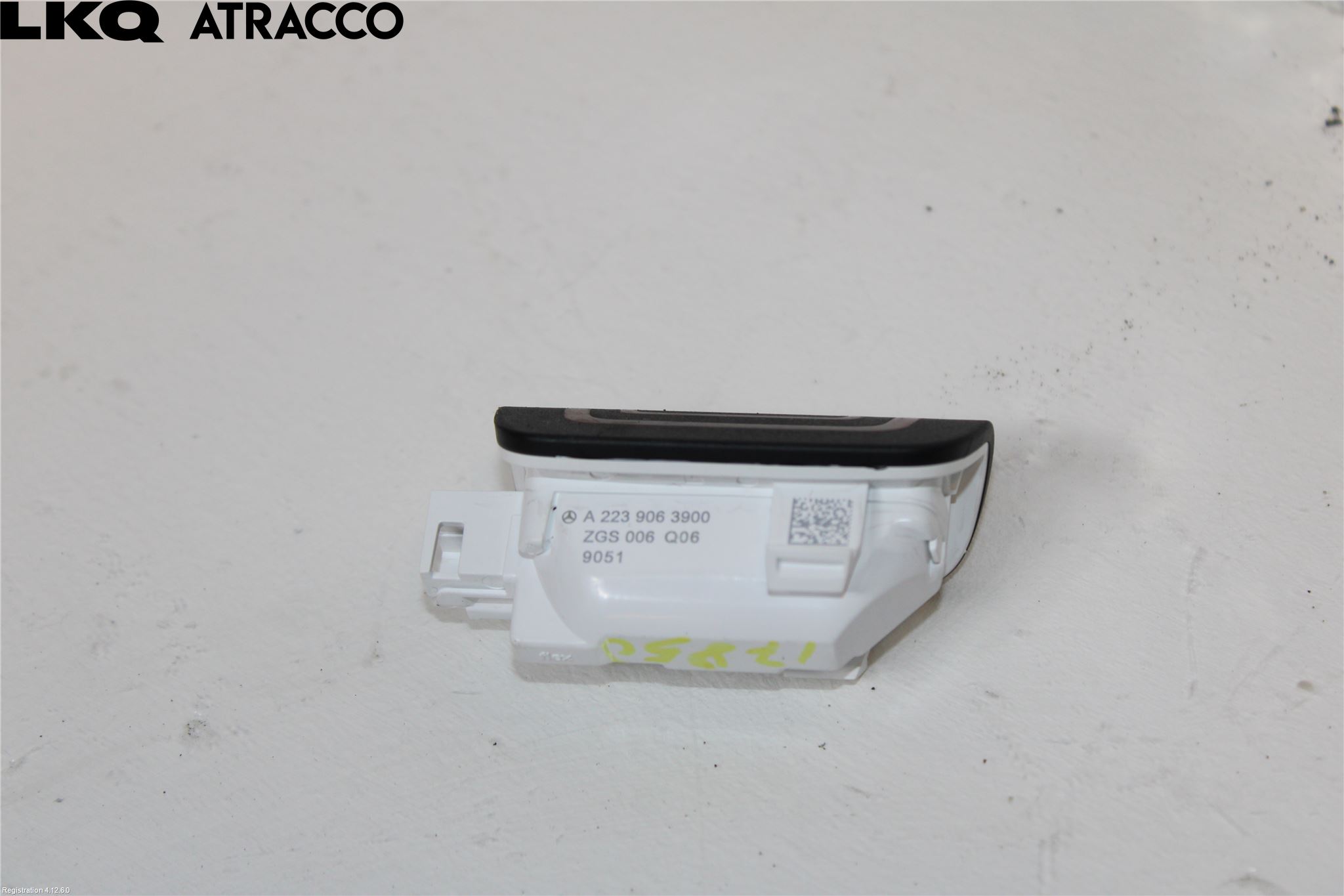 Mercedes-Benz MB C-KLASS (W206) 21- Innerbelysning Dörrbelysning