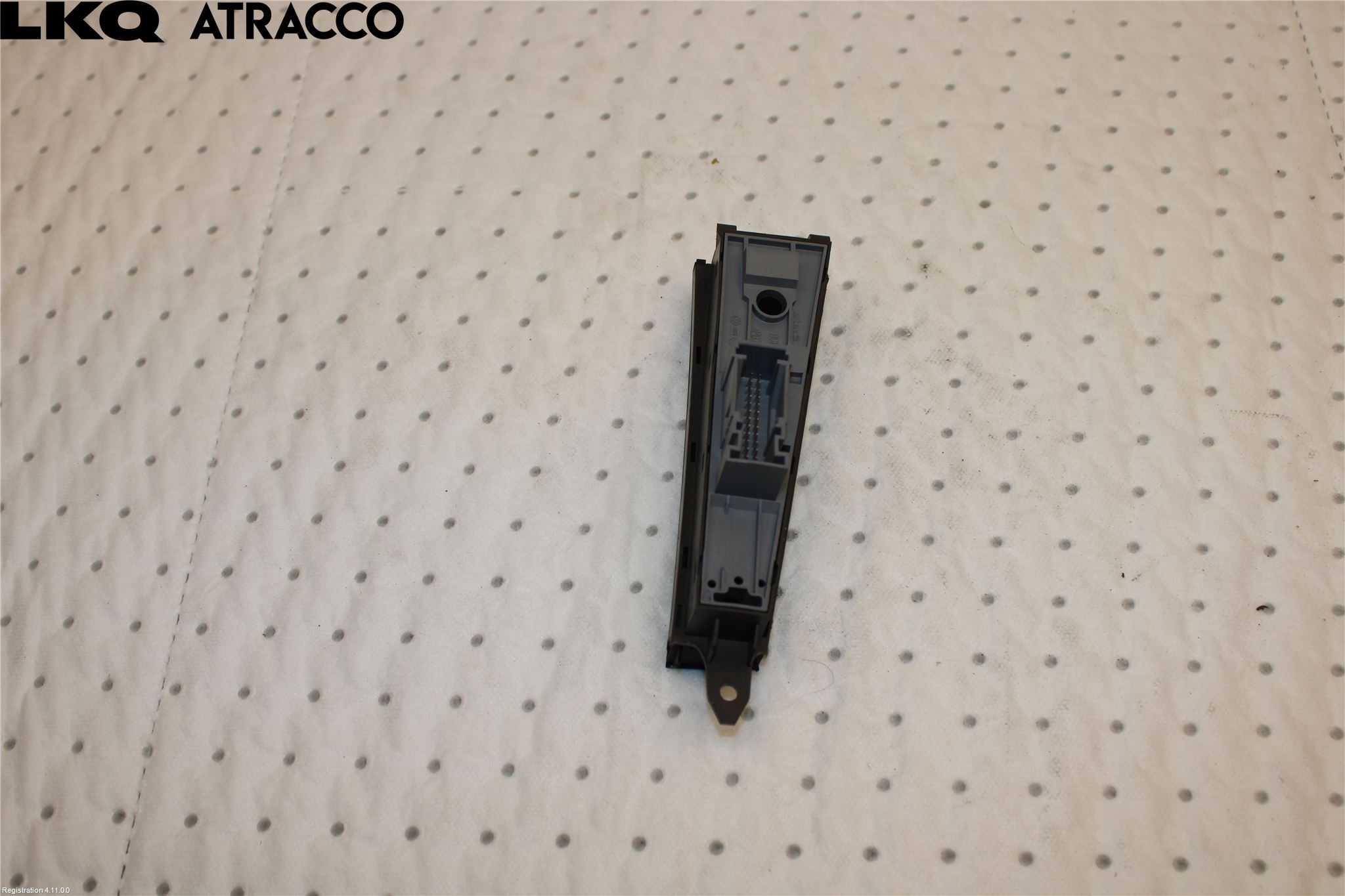 Volkswagen VW PASSAT 11-14 Strömställare Parkeringsbroms