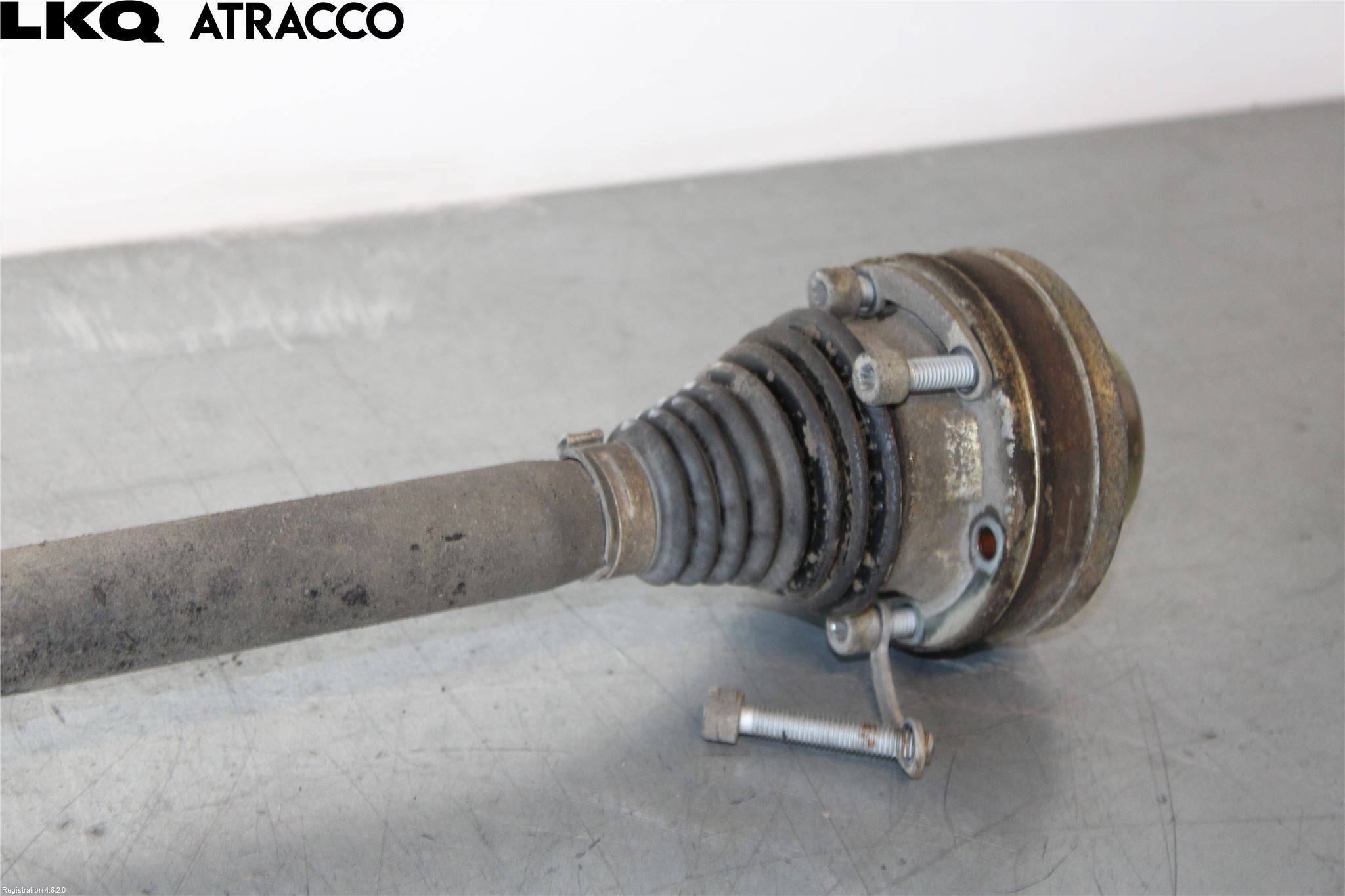 Audi Q5 09-16 Drivaxel Bak Vänster