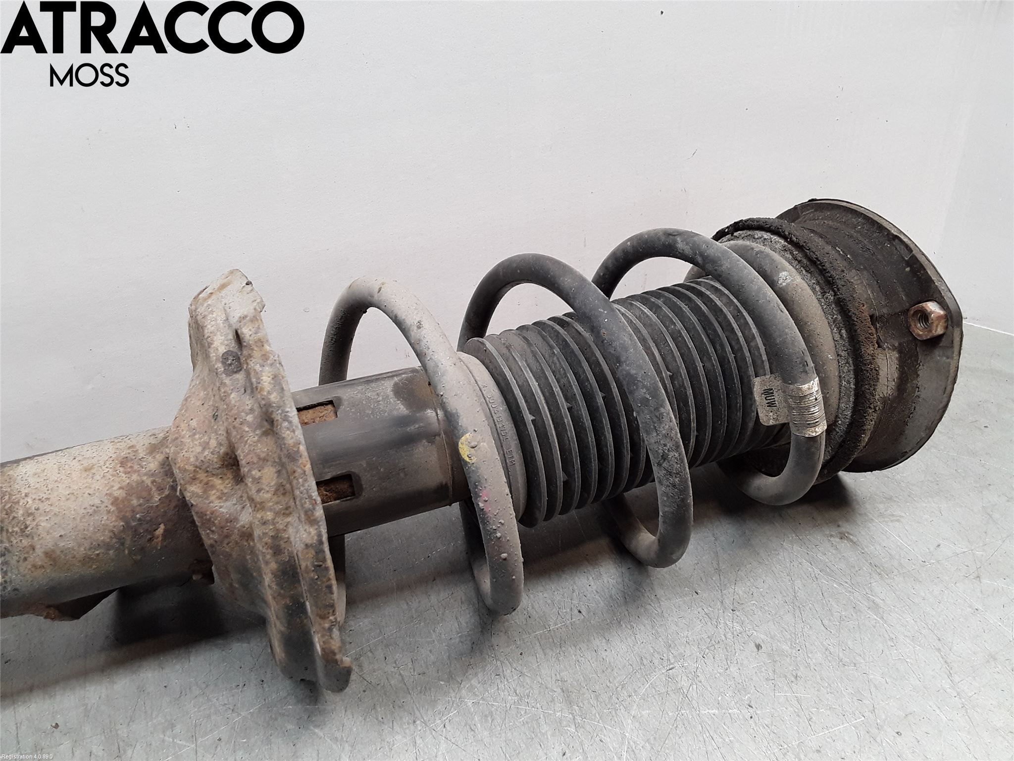 Volkswagen VW PASSAT 15-19 Fjäderben Fram Höger