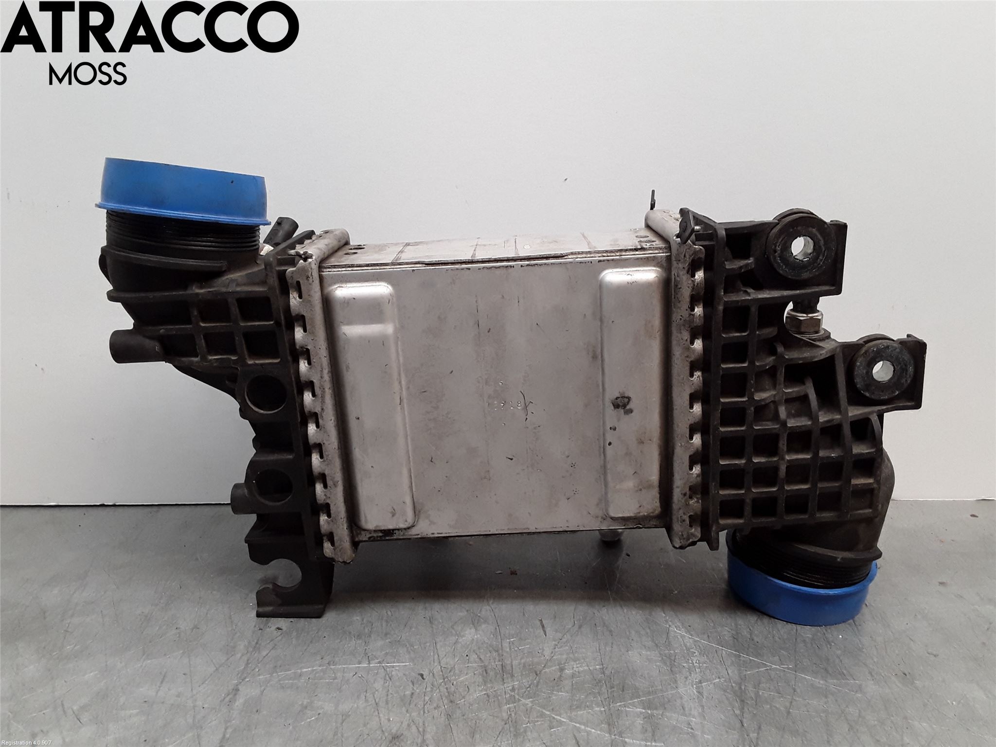 Volkswagen VW CRAFTER II / E-CRAFTER 17- Laddluft-Intercooler Kyl