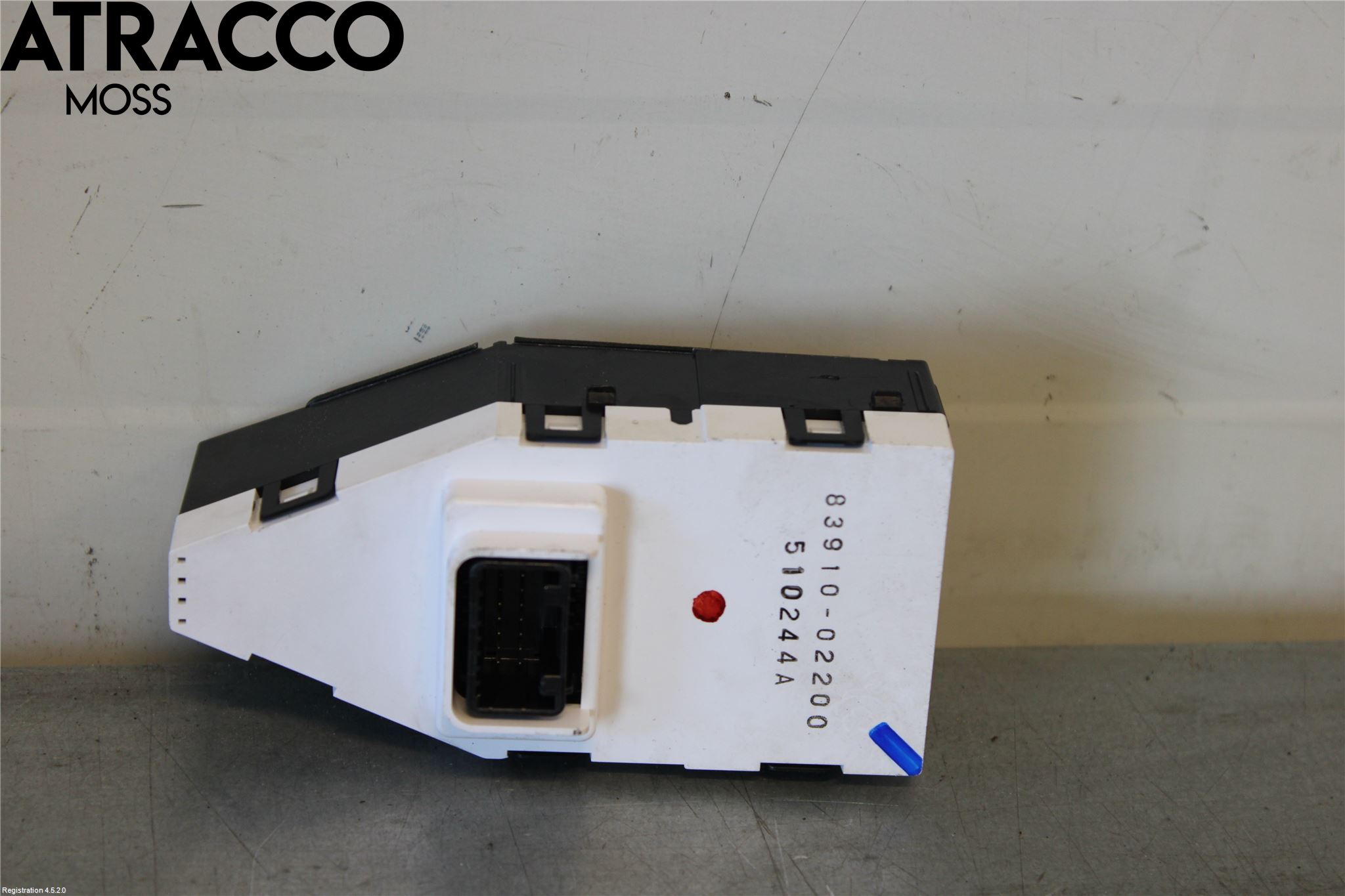 Toyota AURIS 13-19 Instrument Klocka