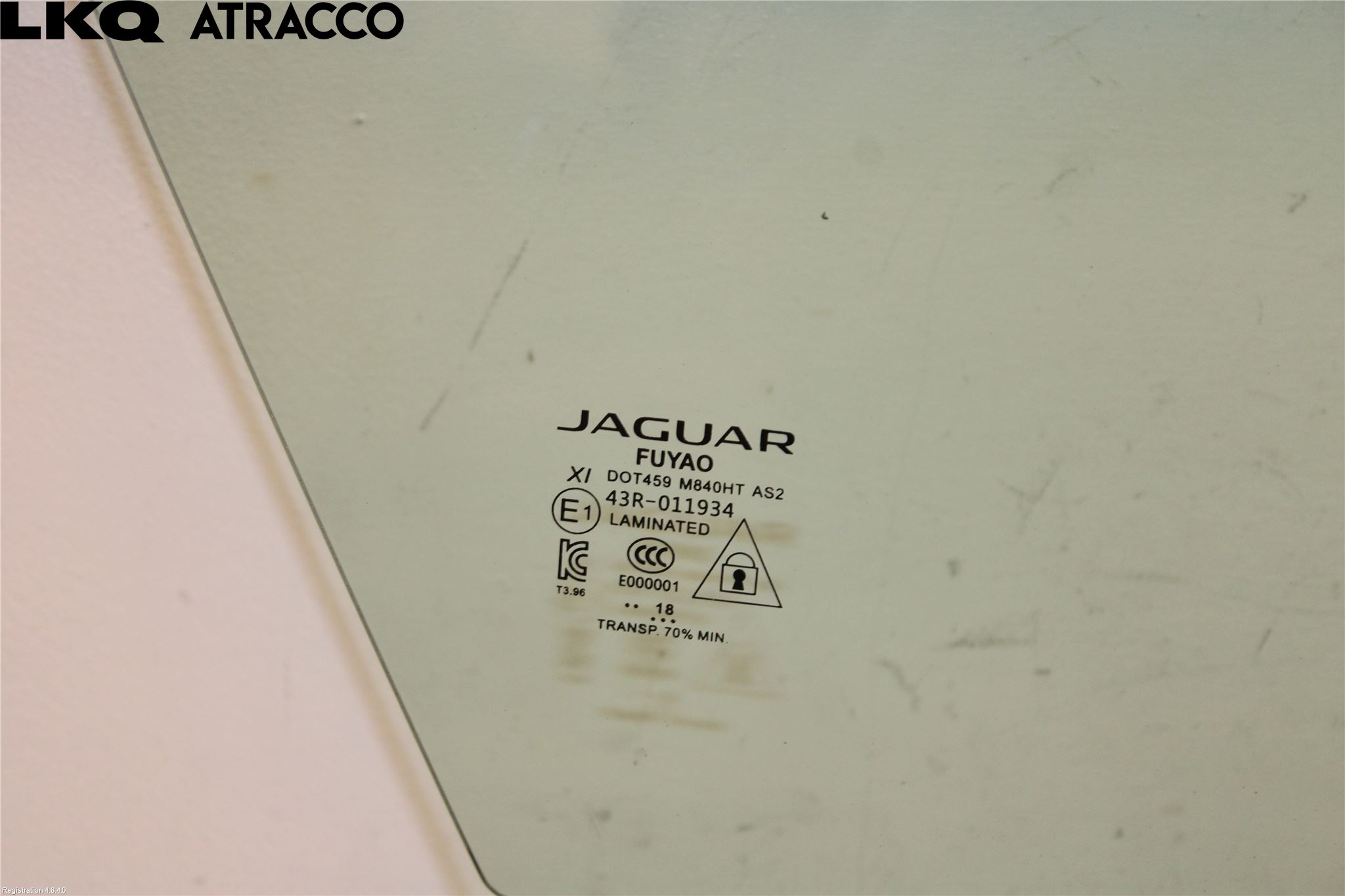 Jaguar I-PACE 18- Dörruta Fram Höger