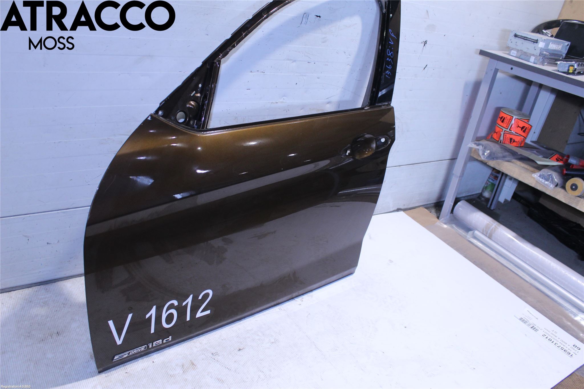 BMW X1 E84 10-15 Dörr Fram Vänster