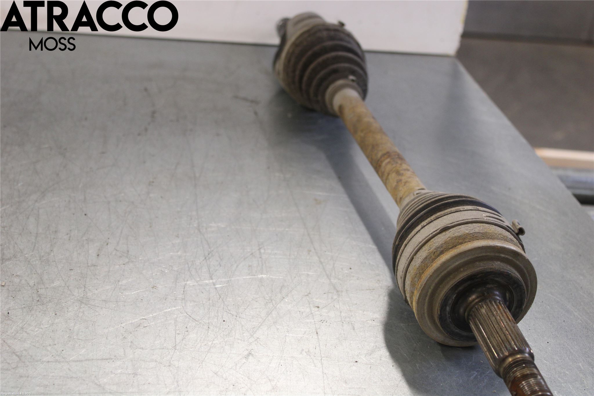 Toyota AURIS 10-12 Drivaxel Fram Vänster