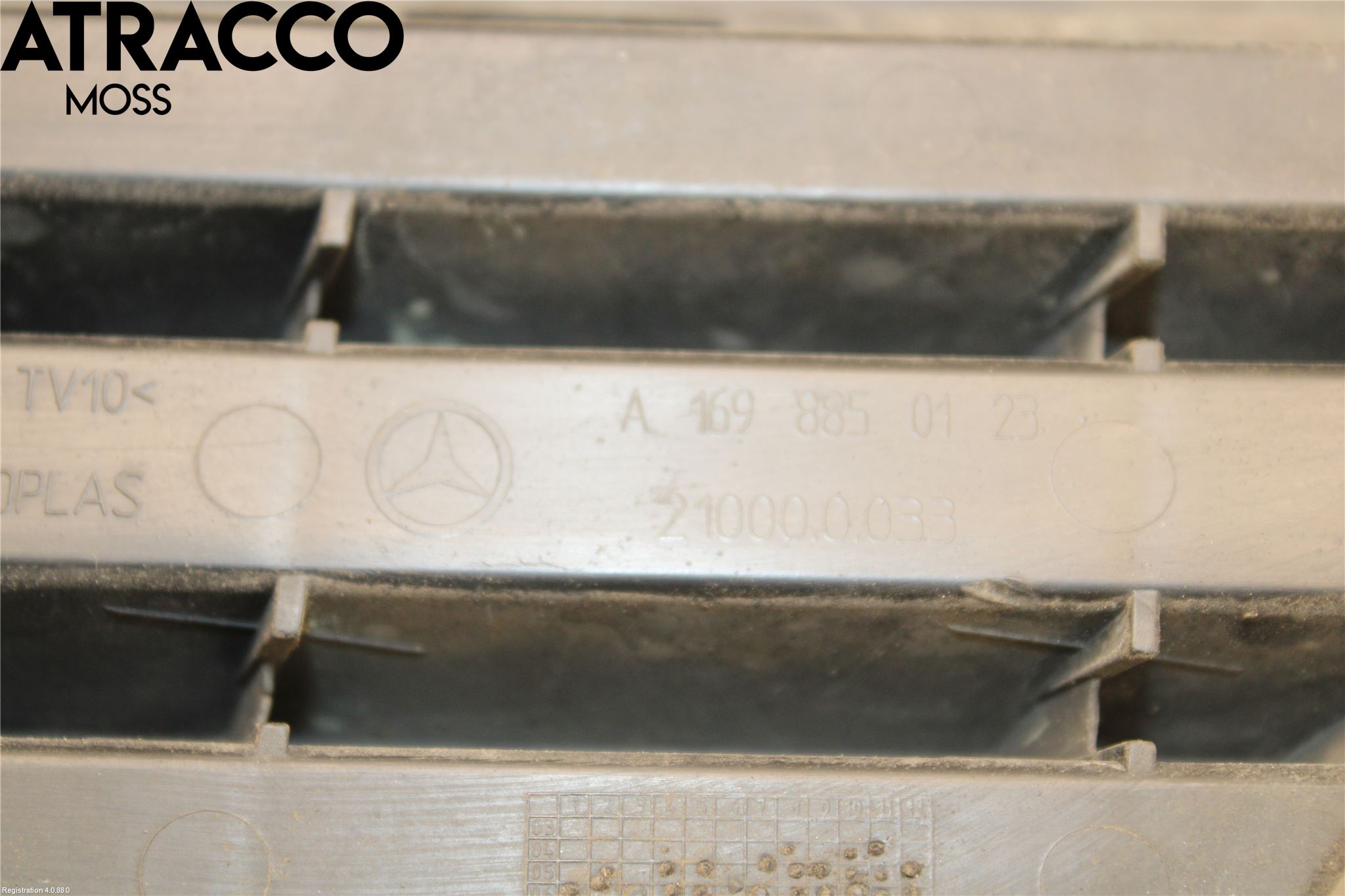 Mercedes-Benz MB B-KLASS (W245) 05-12 Grill-Galler