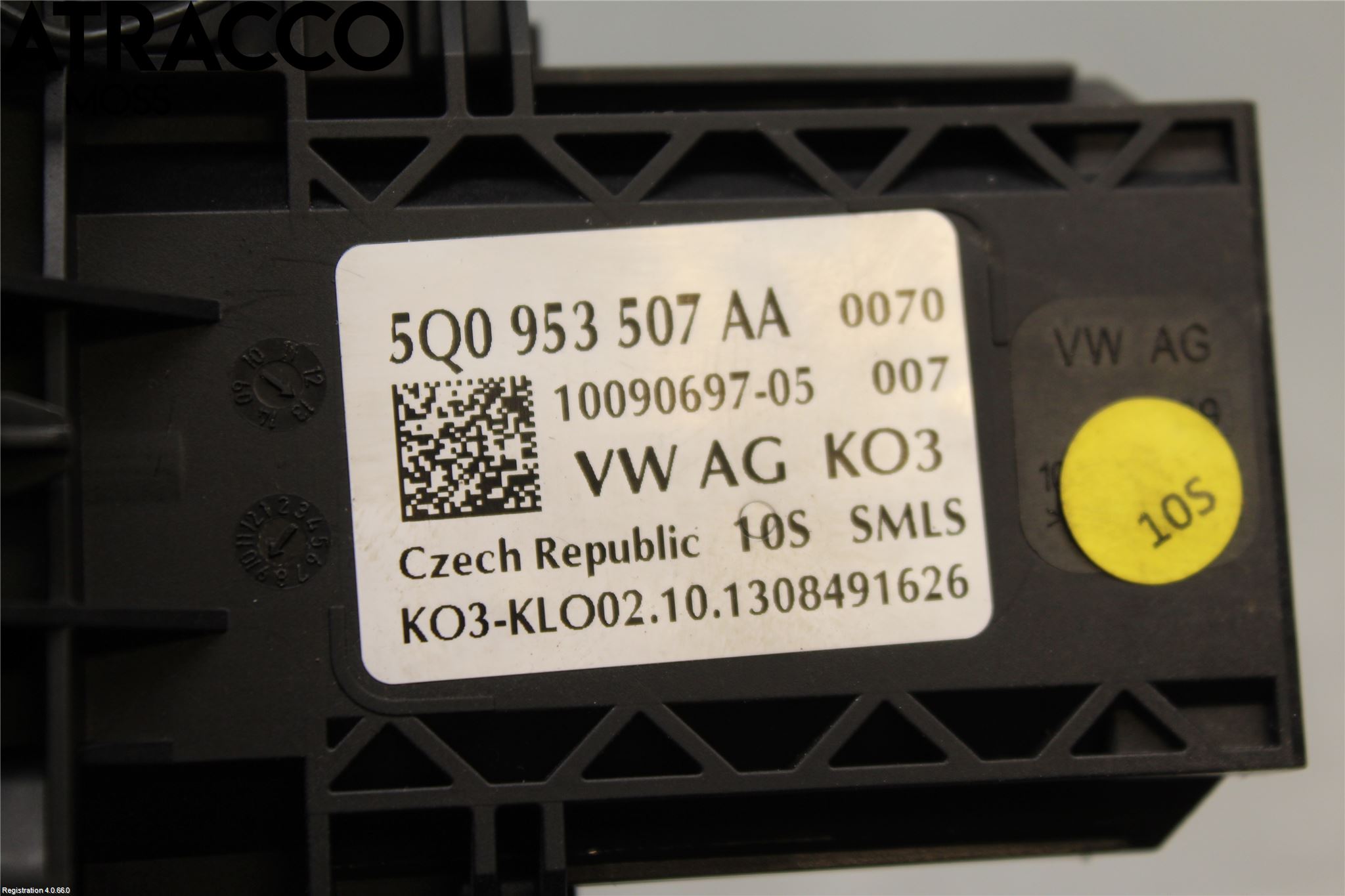 Volkswagen VW GOLF / E-GOLF VII 13-20 Spakcentral