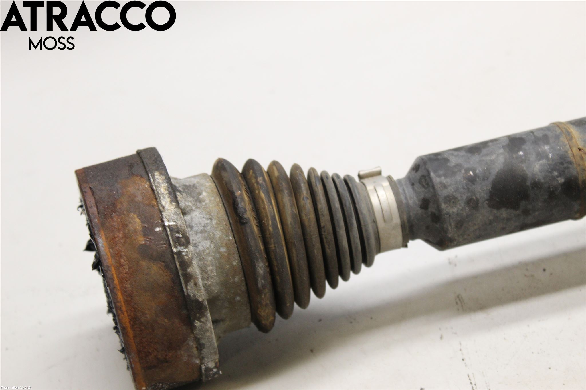 Volkswagen VW GOLF VI 09-13 Drivaxel Fram Höger