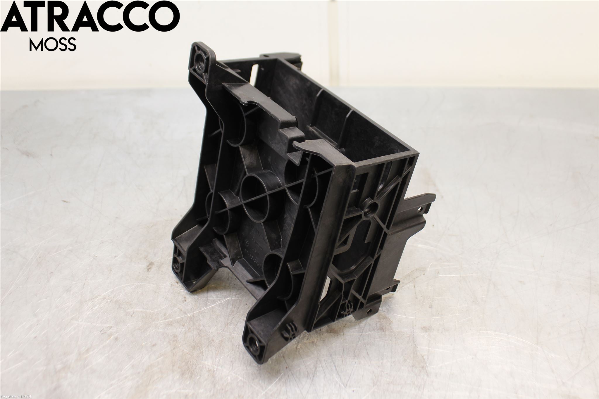 Audi A6/S6     05-11 Instrument-Radio Sarg