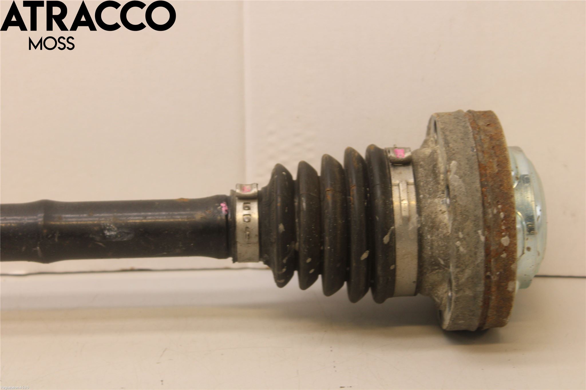 Volkswagen VW TRANSP/CARAVELLE (T6) 16-22 Drivaxel Bak Vänster