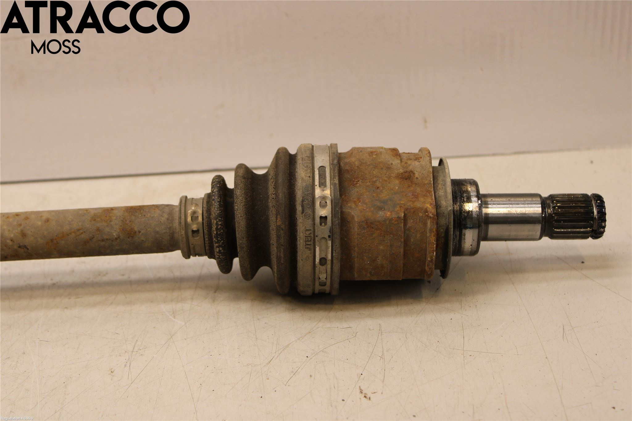 Toyota RAV4 13-18 Drivaxel Bak Höger
