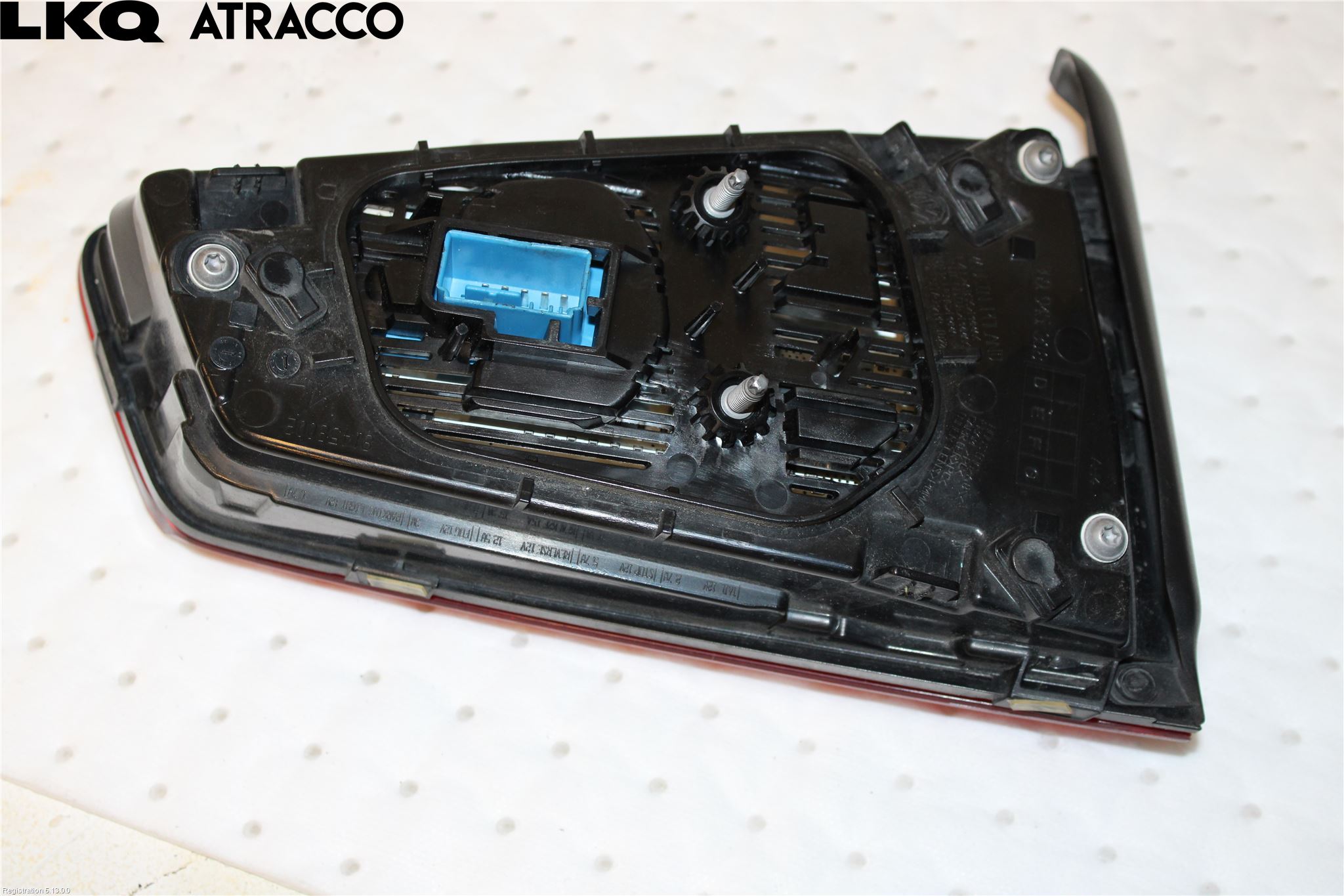 Volkswagen VW PASSAT 15-19 Bakljus Lucka Hö