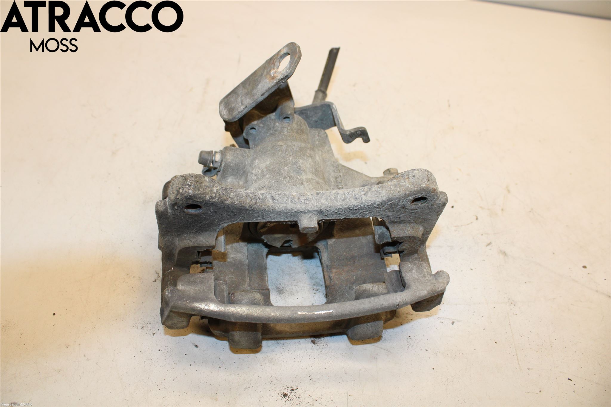 Ford TRANSIT SKÅP/BUSS 14-22 Bromsok Bak Höger