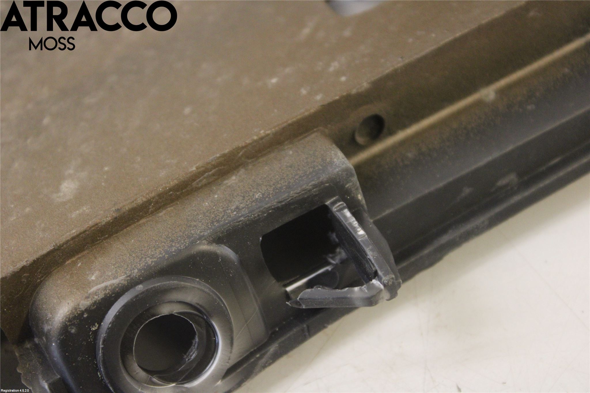 Peugeot 2008 13-20 Stötfångardel Bak Mitt