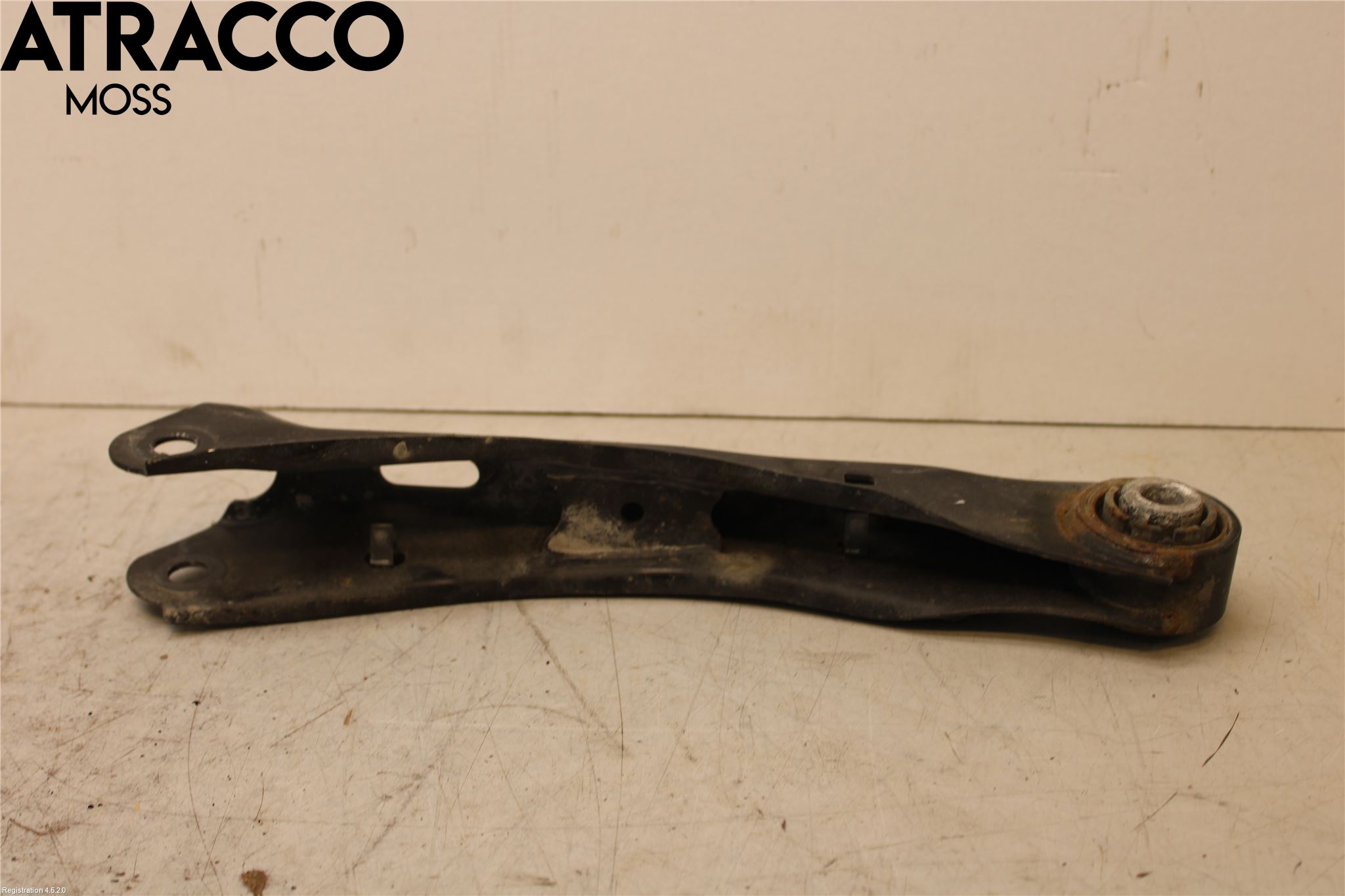 Kia OPTIMA 16-20 Bärarm Bak Höger