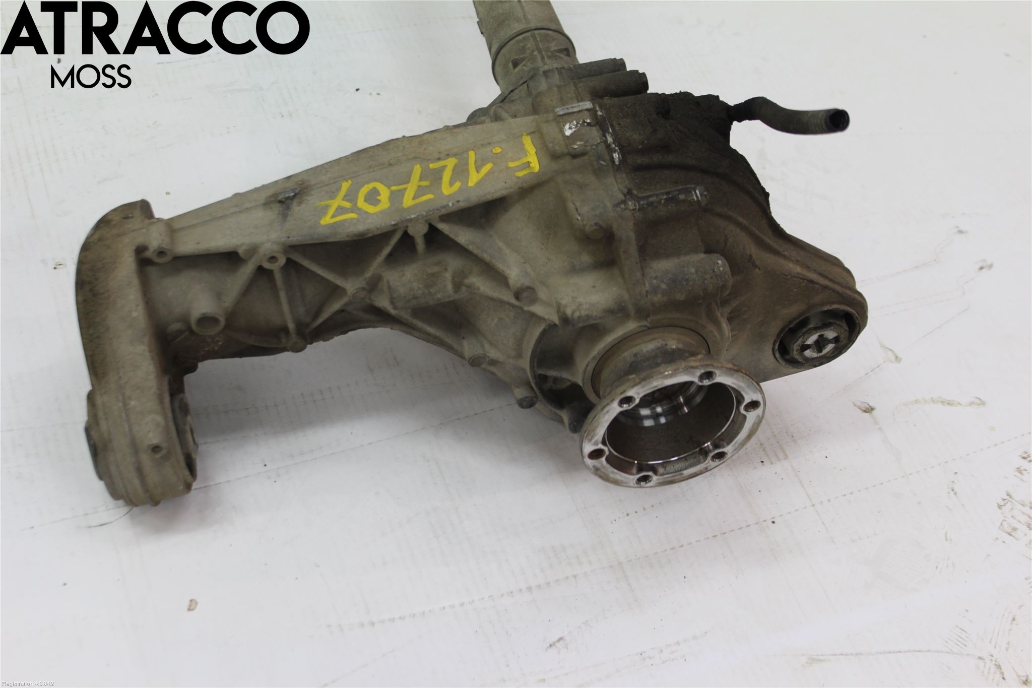 Volkswagen VW AMAROK 2H 10-22 Framvagn Diffrential