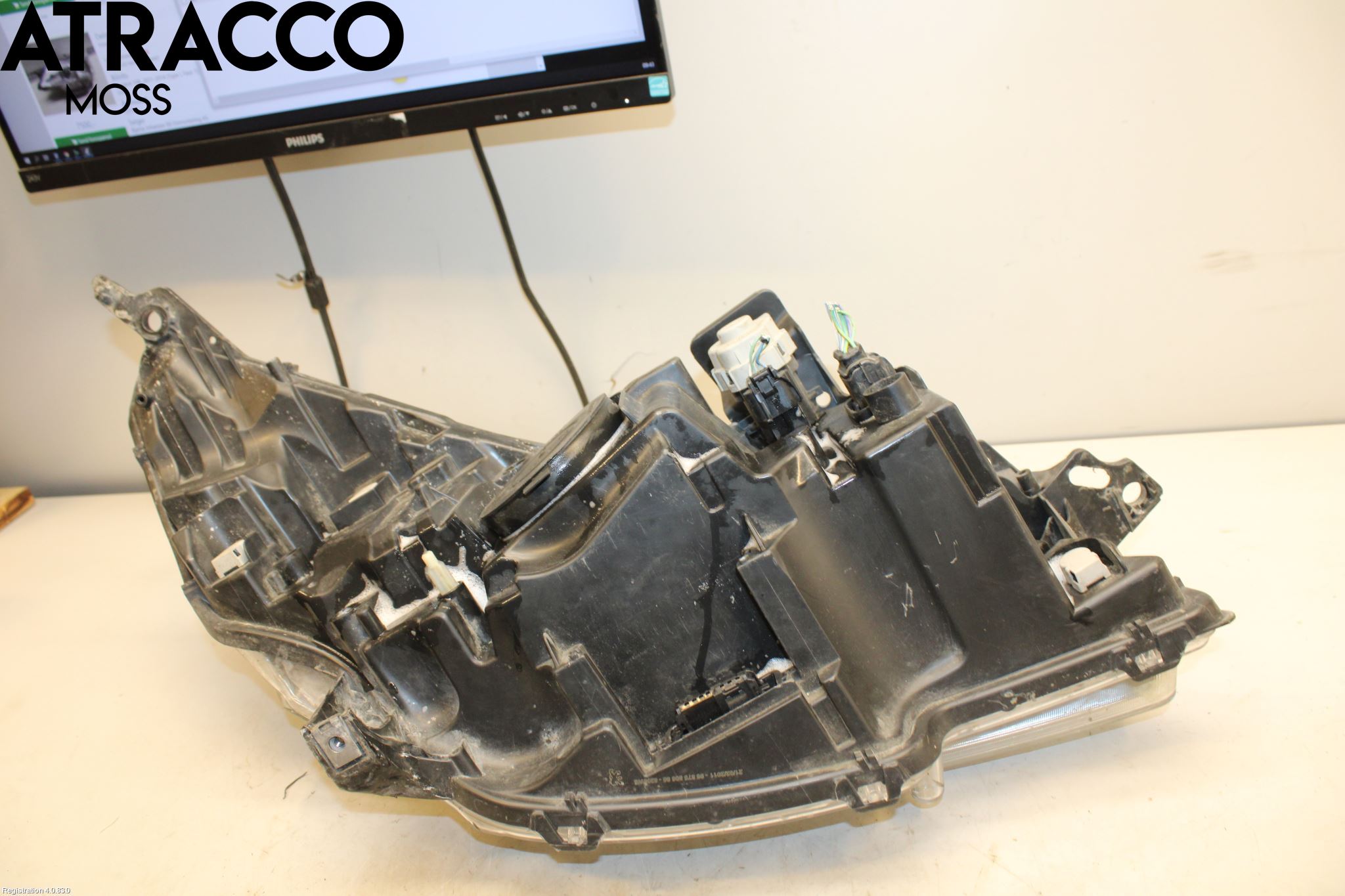 Peugeot 508 11-18 Strålkastare Vänster