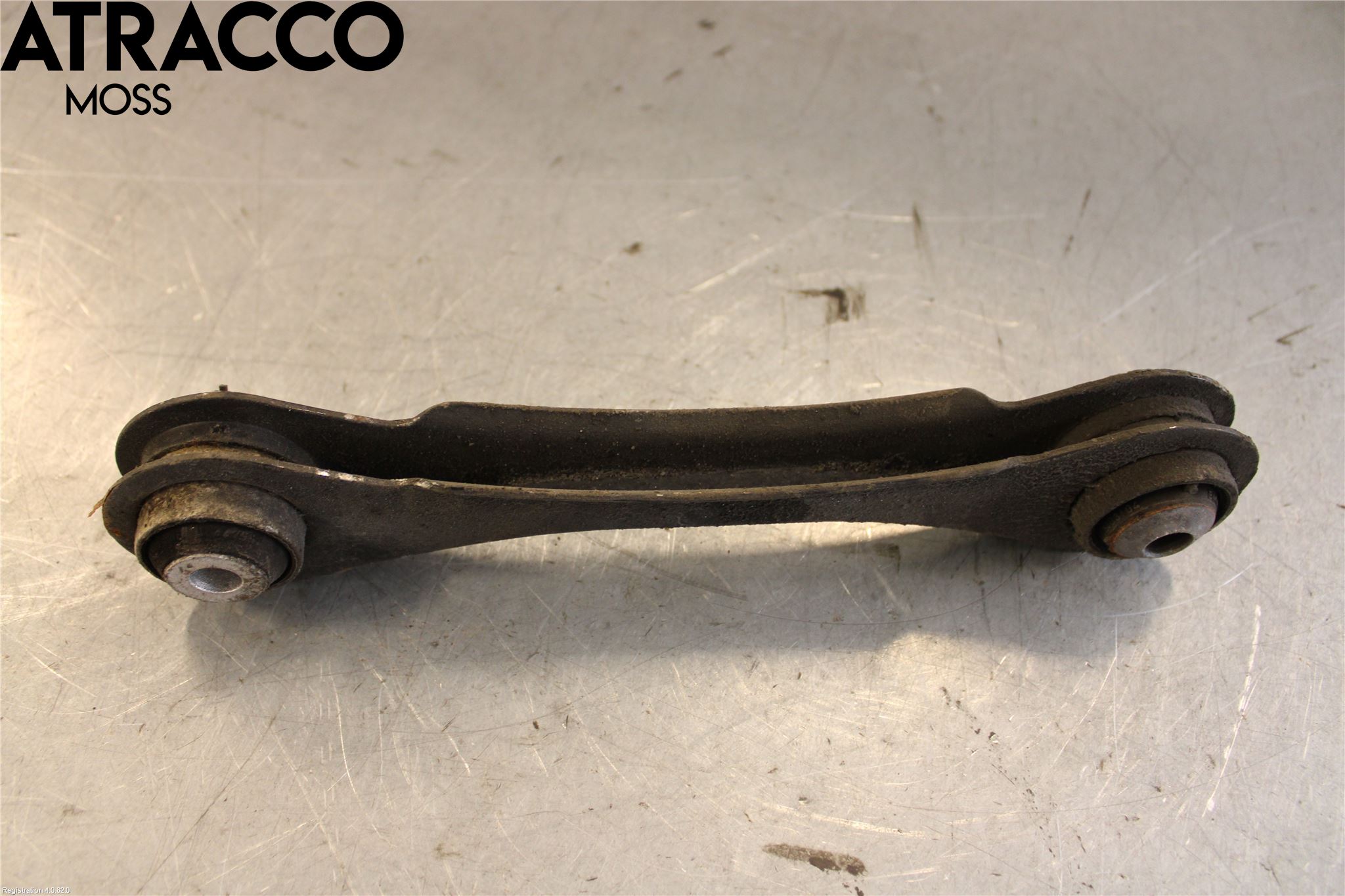 BMW 3 F30/F31/F80 12-19 Bärarm Bak Övre Höger