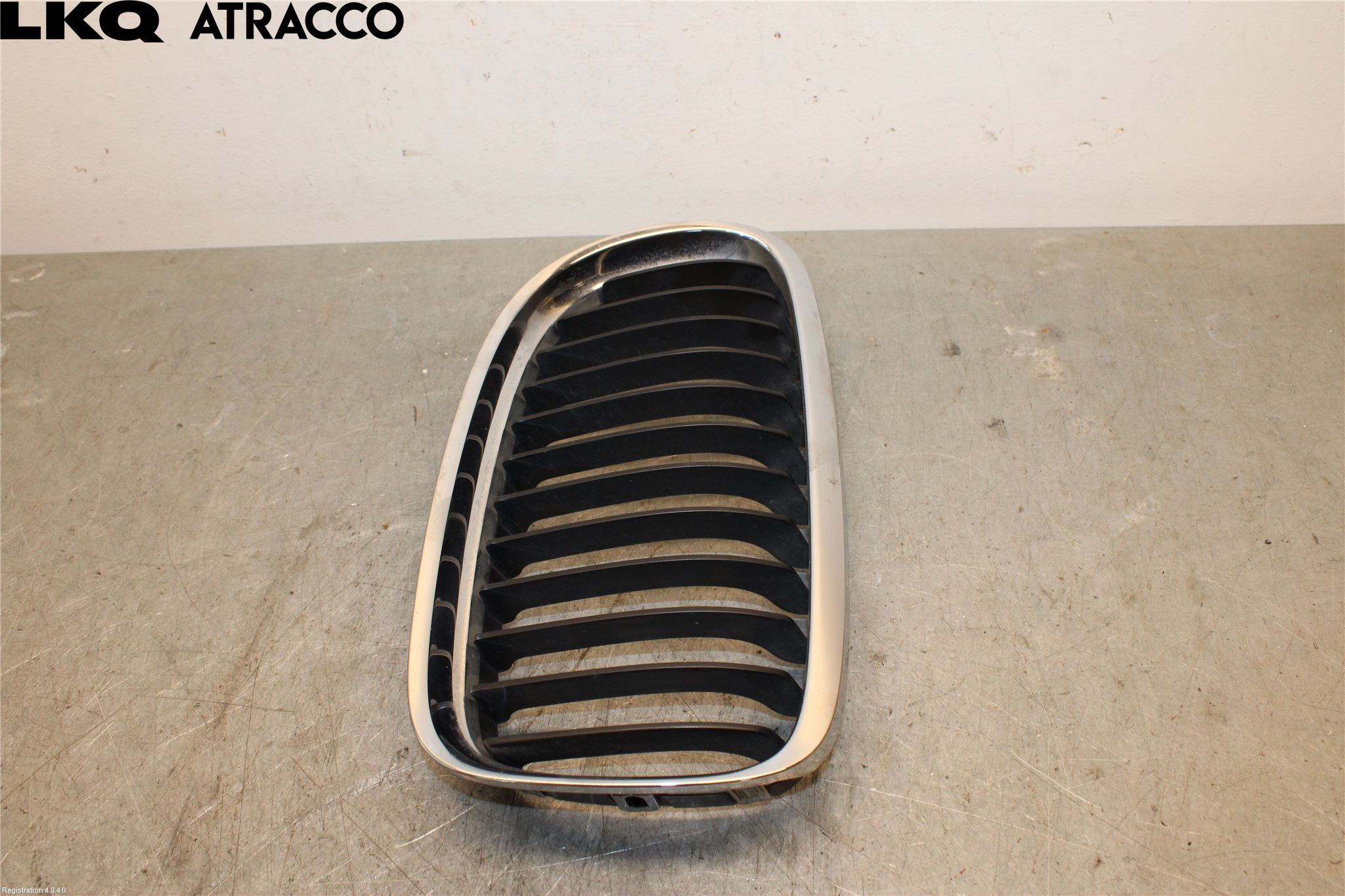 BMW 1 E87/81 5D/3D 03-11 Grilldel Höger