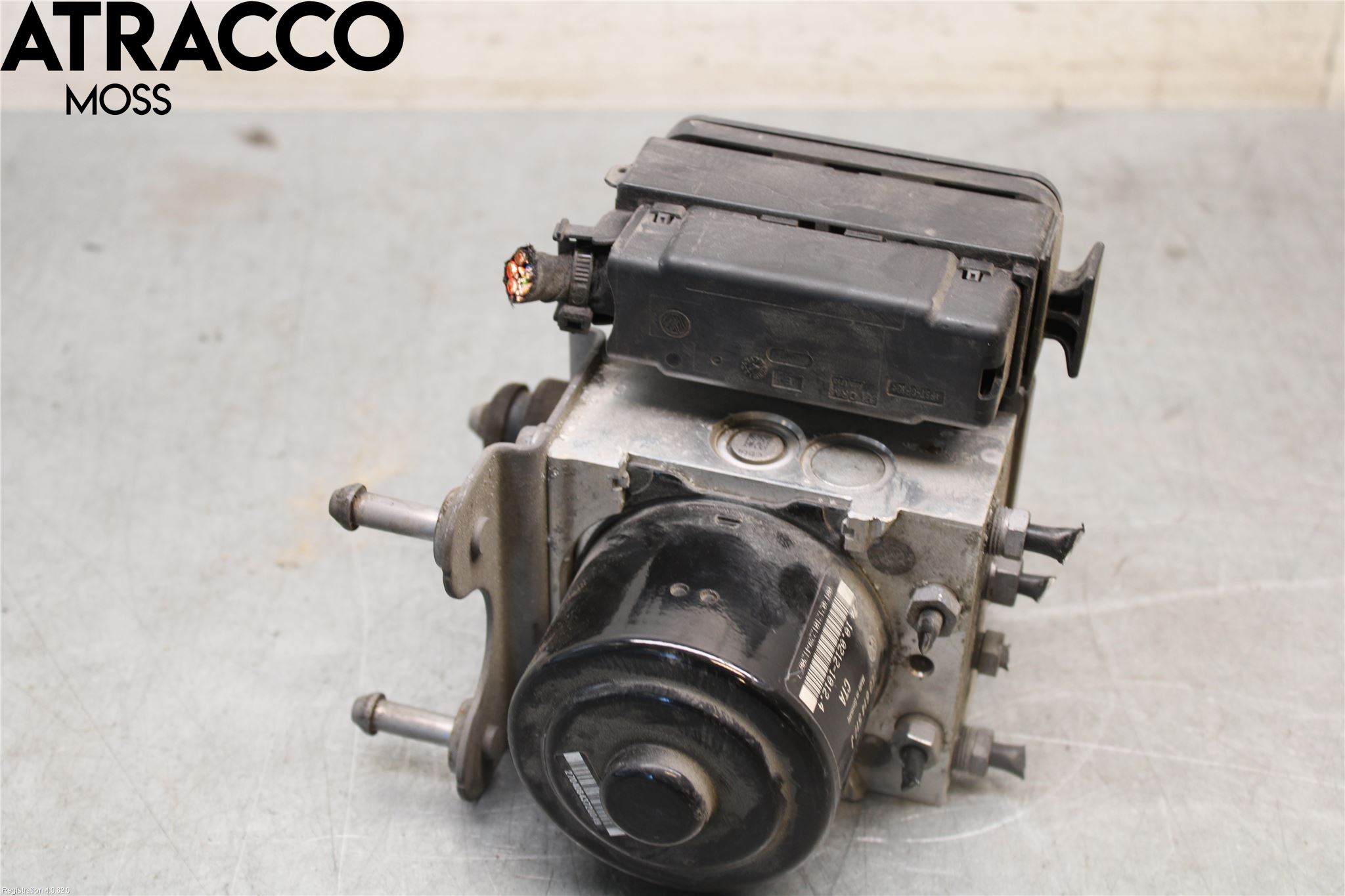 Volkswagen VW TRANSP/CARAVELLE (T5) 04-15 Abs Hydraulaggregat