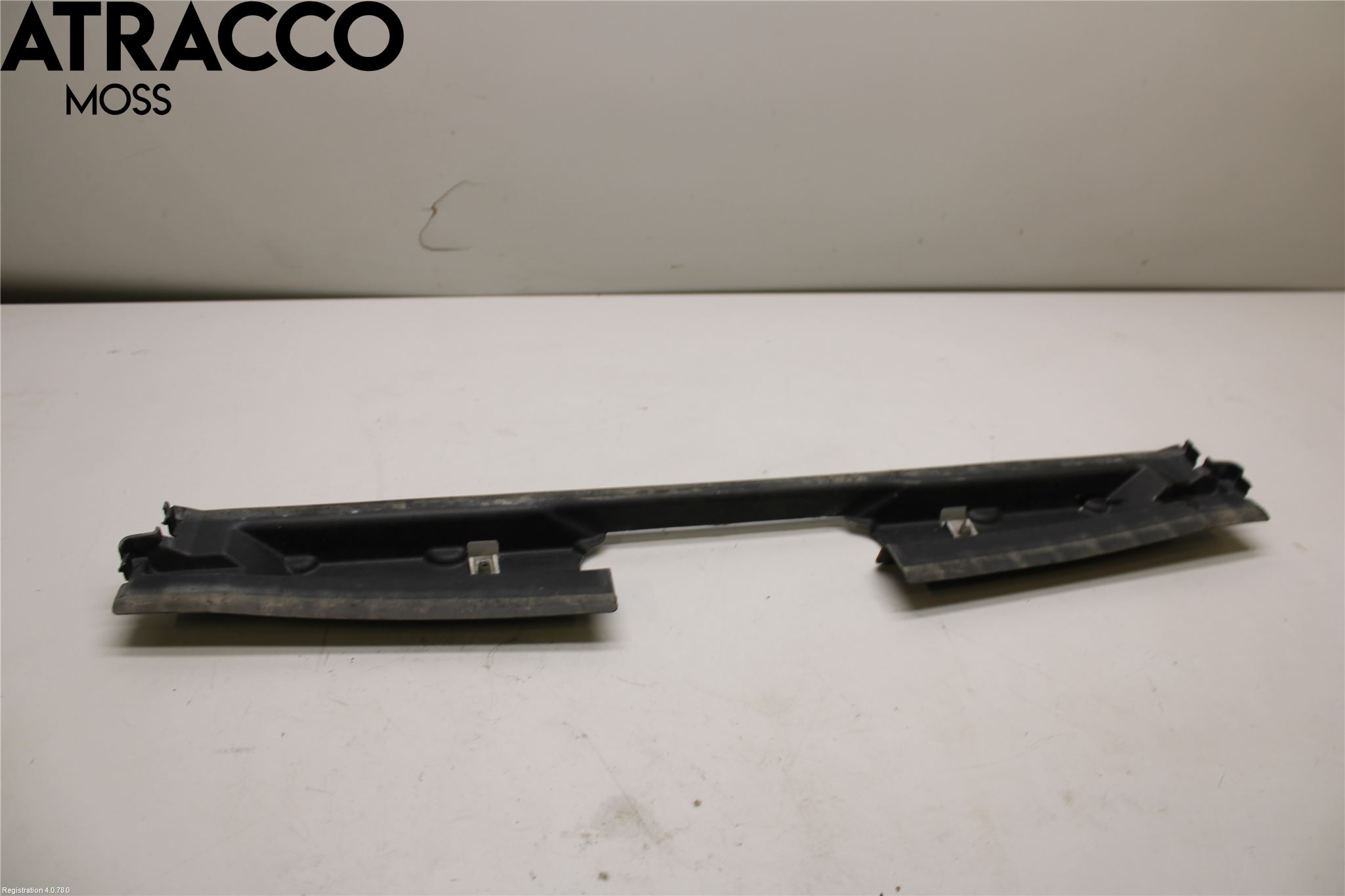 BMW 5 E60/61 Sed/Tou 02-10 Deflektor Plåt-Plast Kylning