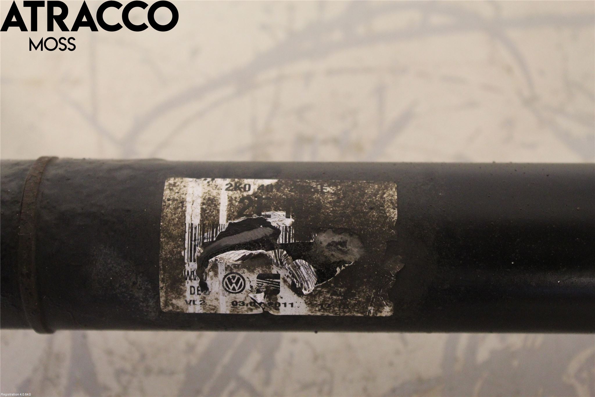 Volkswagen VW CADDY 11-15 Drivaxel Fram Höger