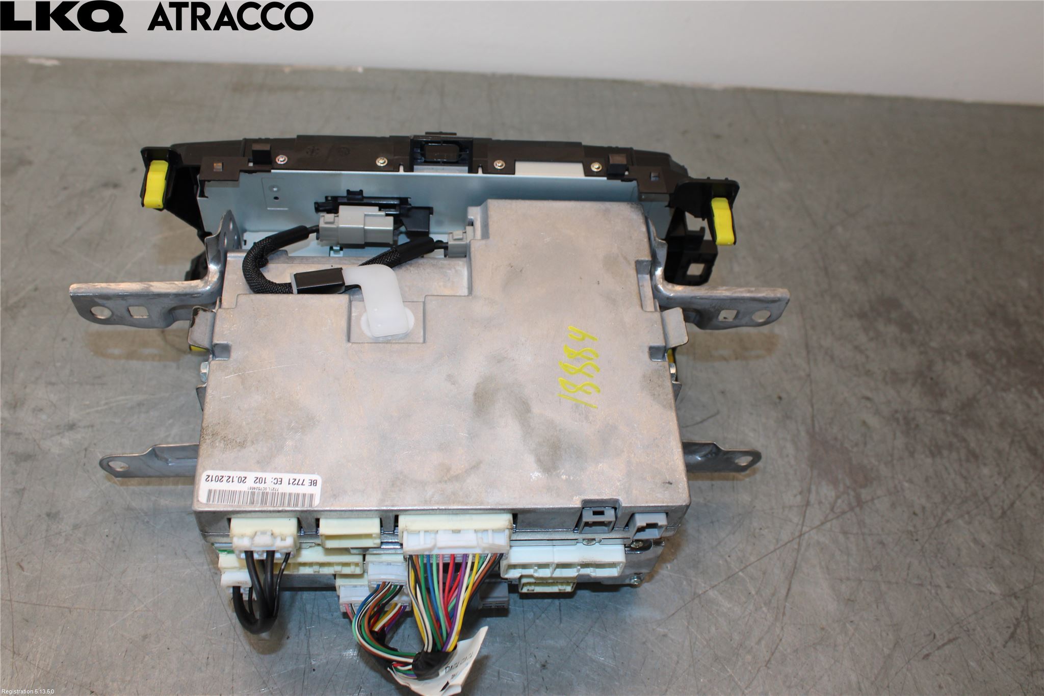 Toyota YARIS XP130 12-14 Radio