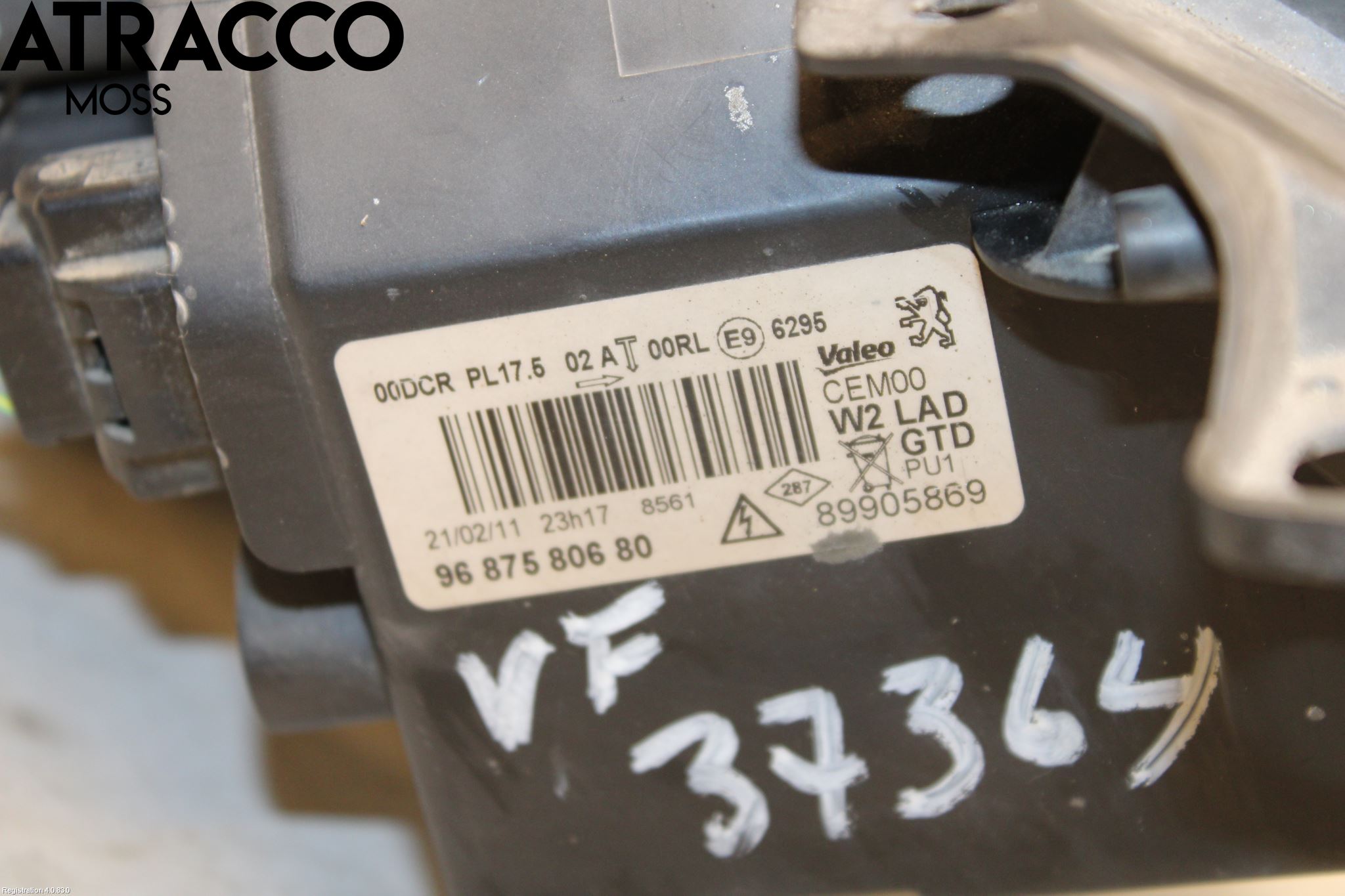 Peugeot 508 11-18 Strålkastare Vänster