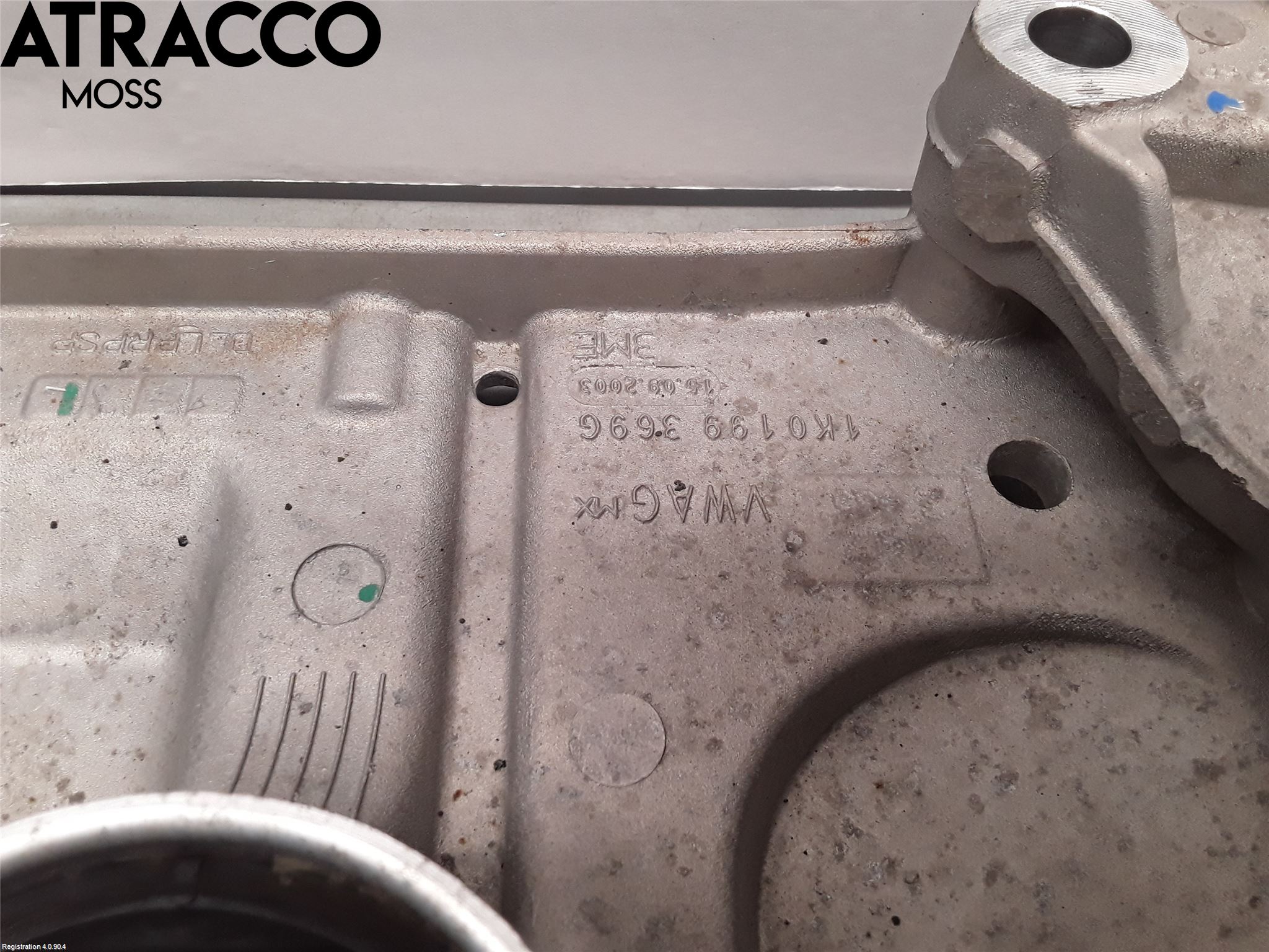 Volkswagen VW GOLF VI 09-13 Framvagn Fäste-Kudde