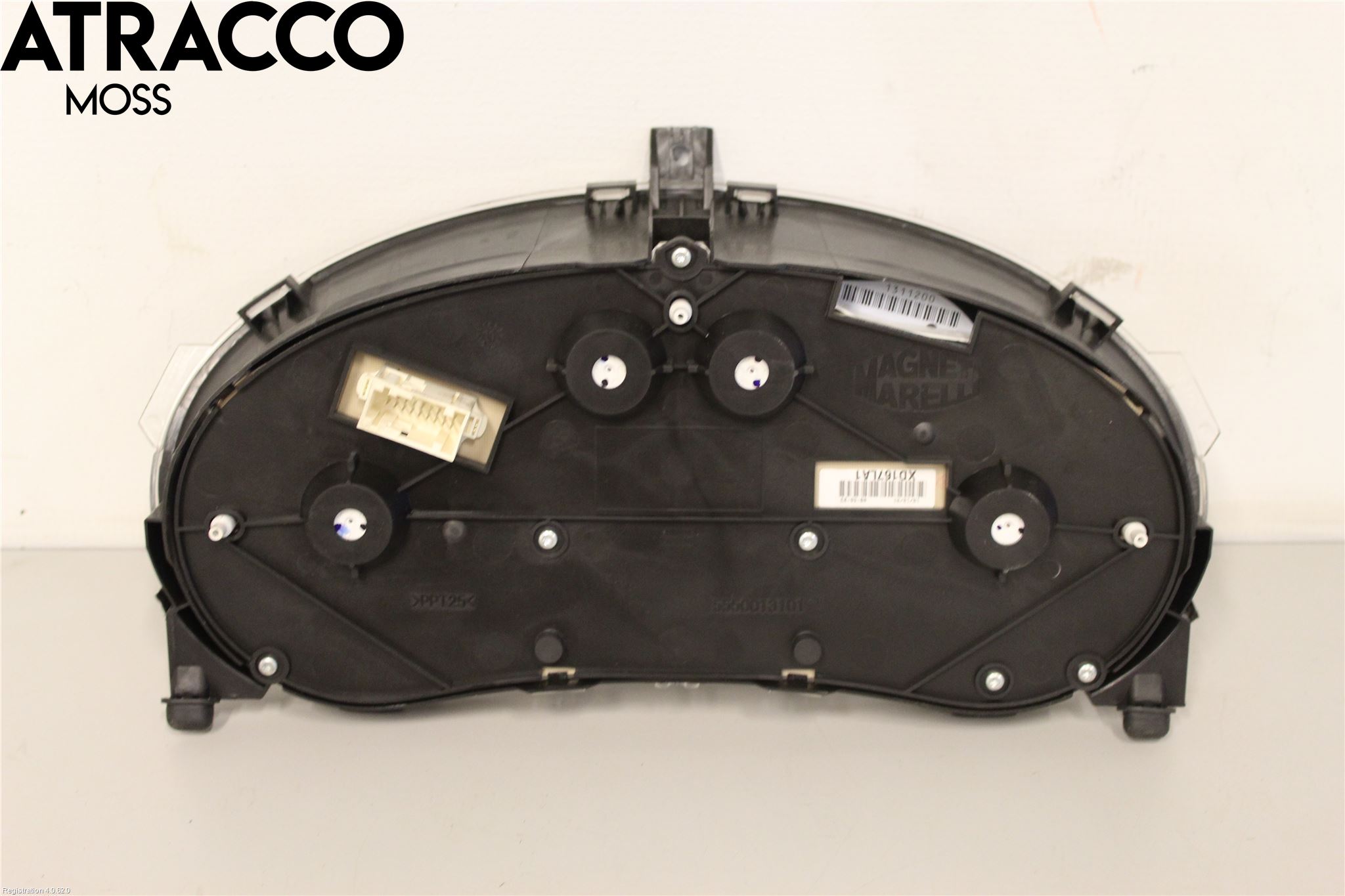 Peugeot PARTNER 08-15 Instrumentkonsoll Mitt