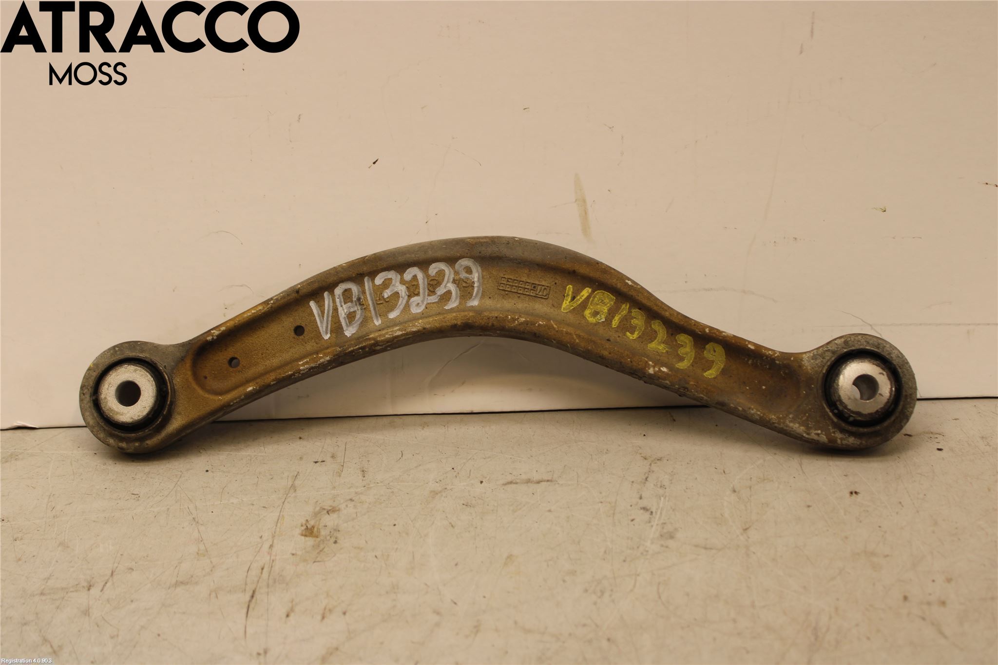 Mercedes-Benz MB C-KLASS (W204) 07-15 Bärarm Bak Vänster
