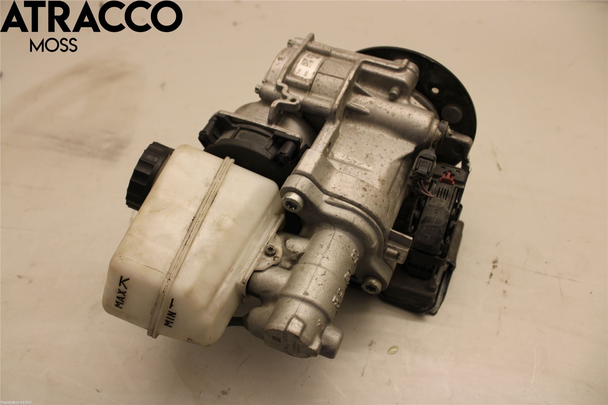 Volkswagen VW PASSAT 15-19 Broms Huvudcylinder