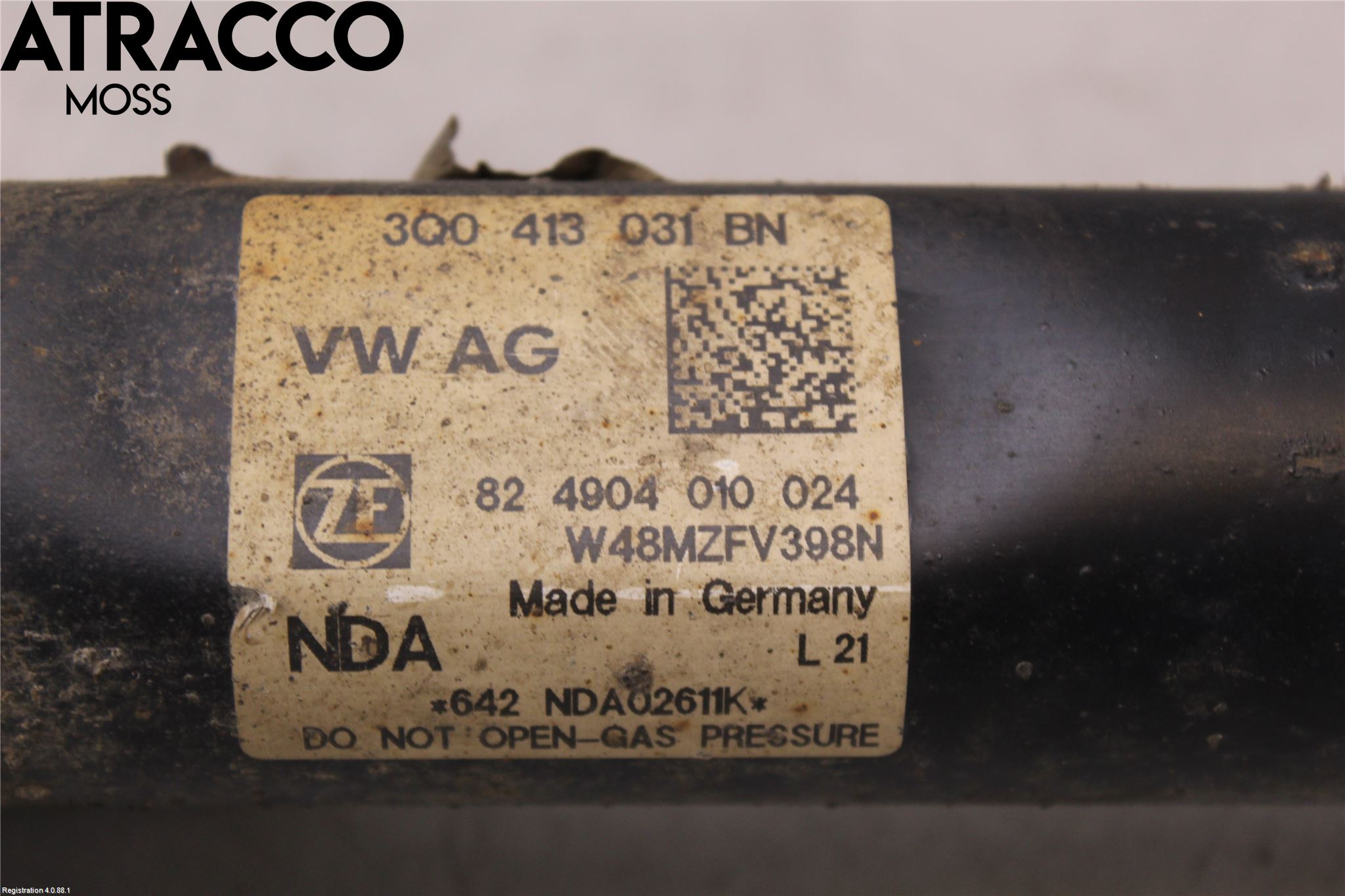 Volkswagen VW PASSAT 15-19 Fjäderben Fram Höger