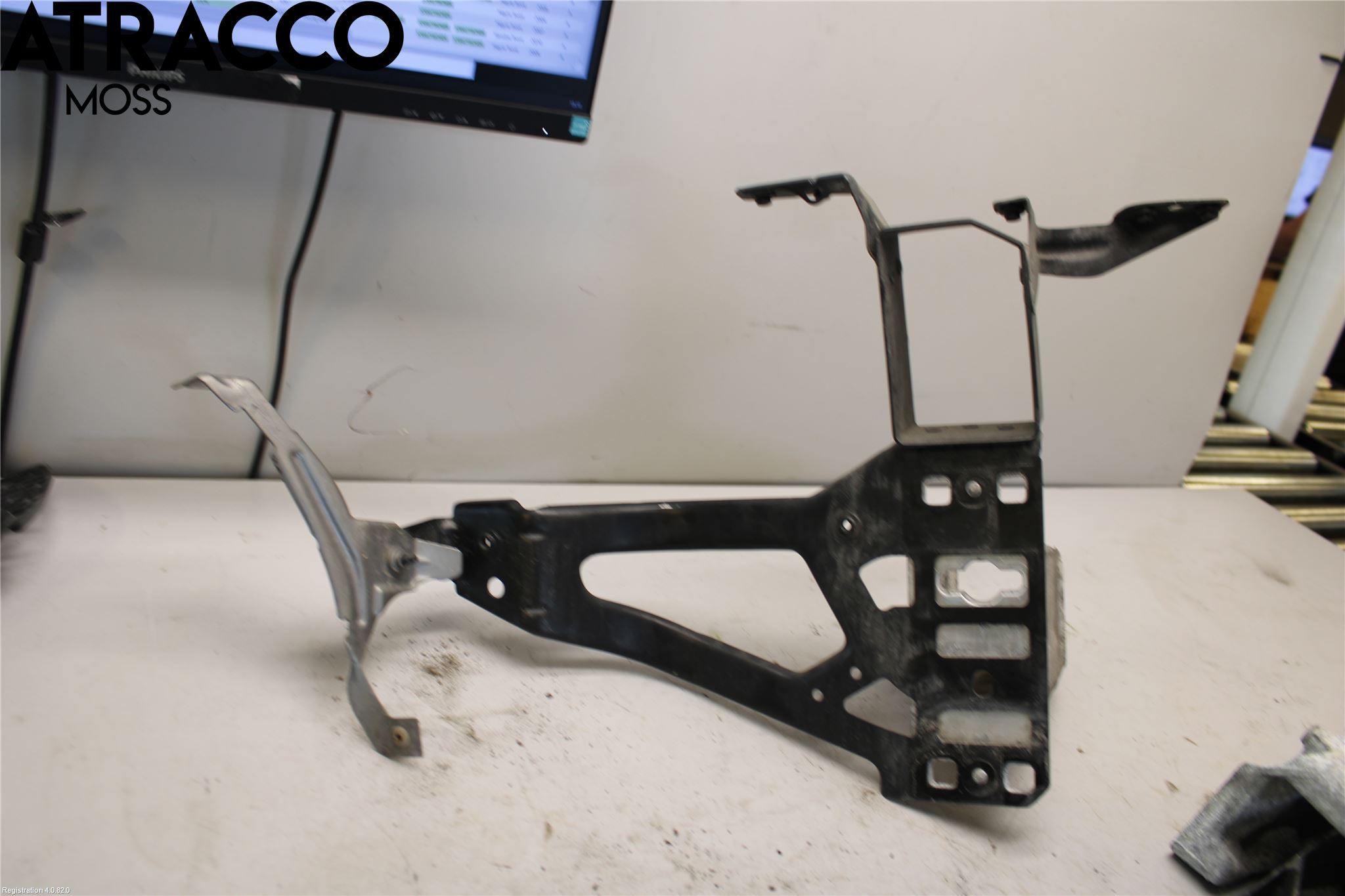 BMW 5 E60/61 Sed/Tou 02-10 Front Övrigt